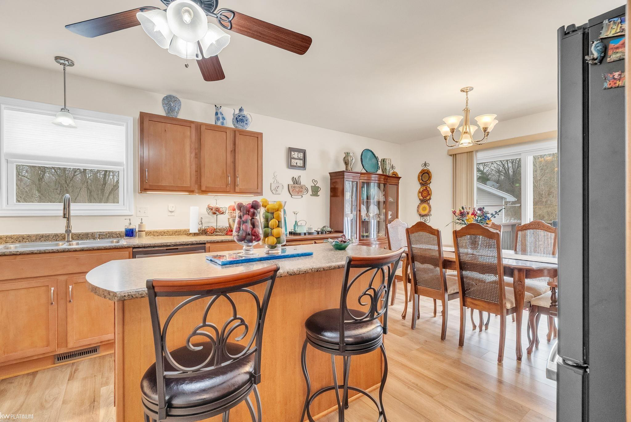 4231 Pine Grove Avenue, MI 48059 — Photo 14