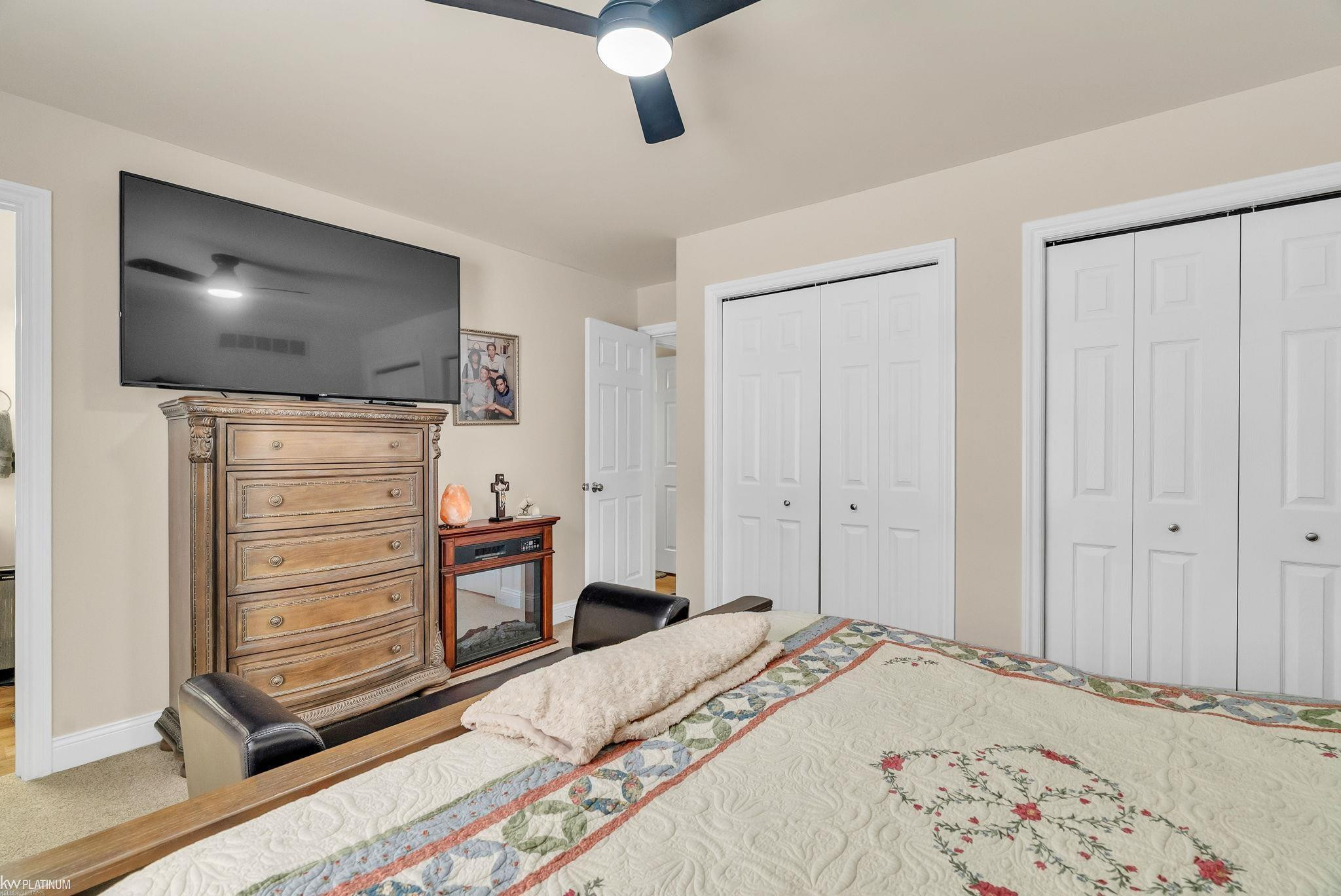 4231 Pine Grove Avenue, MI 48059 — Photo 17