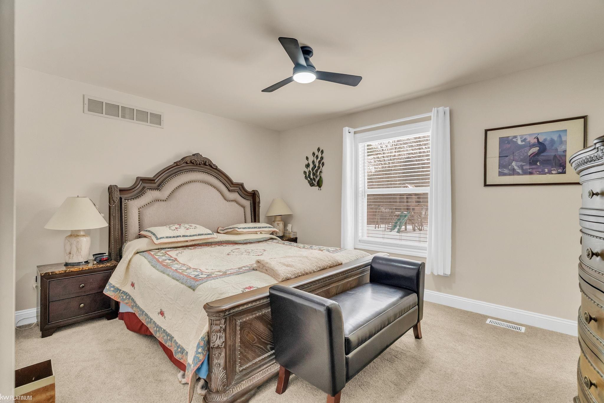 4231 Pine Grove Avenue, MI 48059 — Photo 19