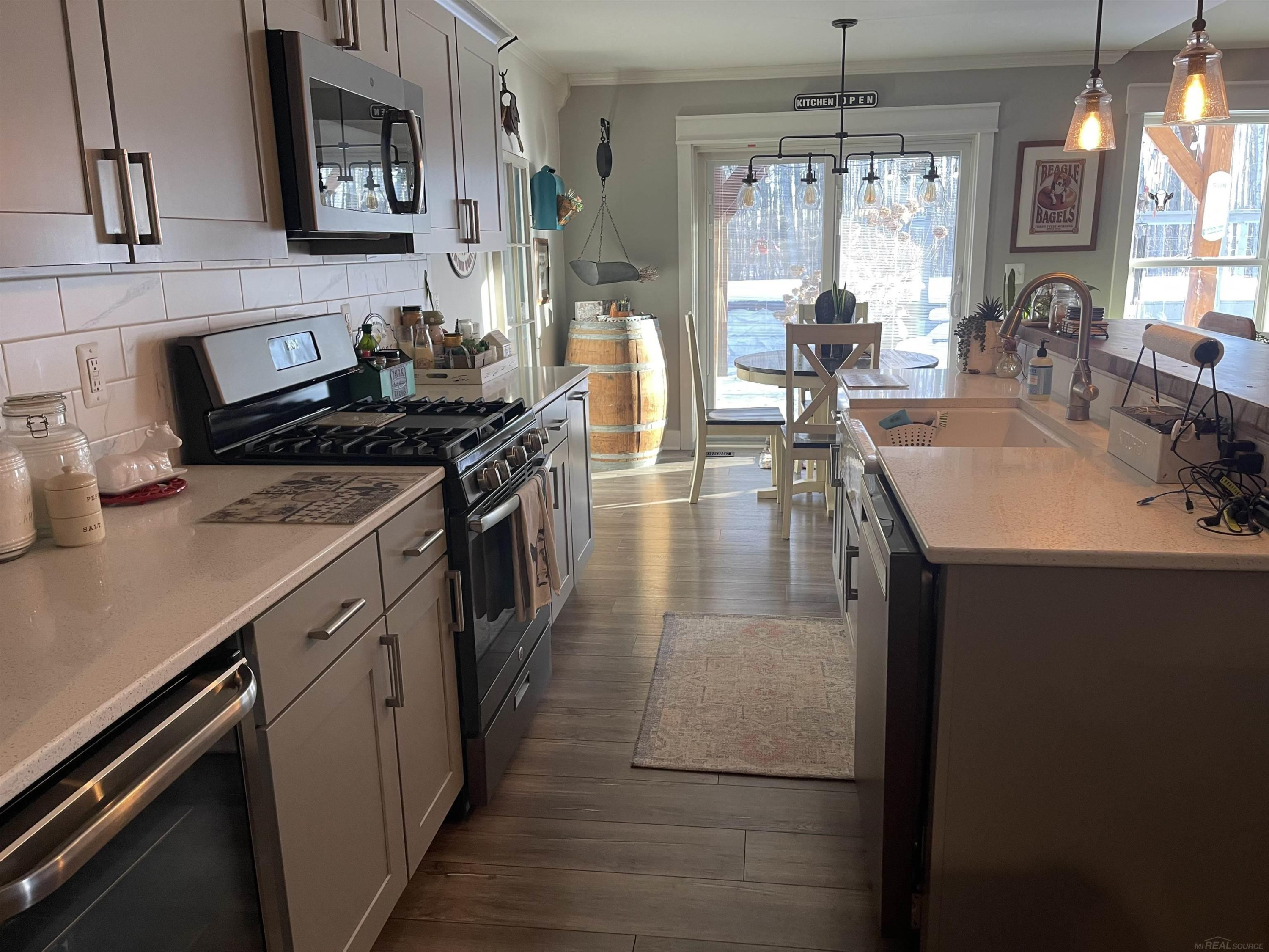8020 Linden Drive, Almont, MI 48003 — Photo 11