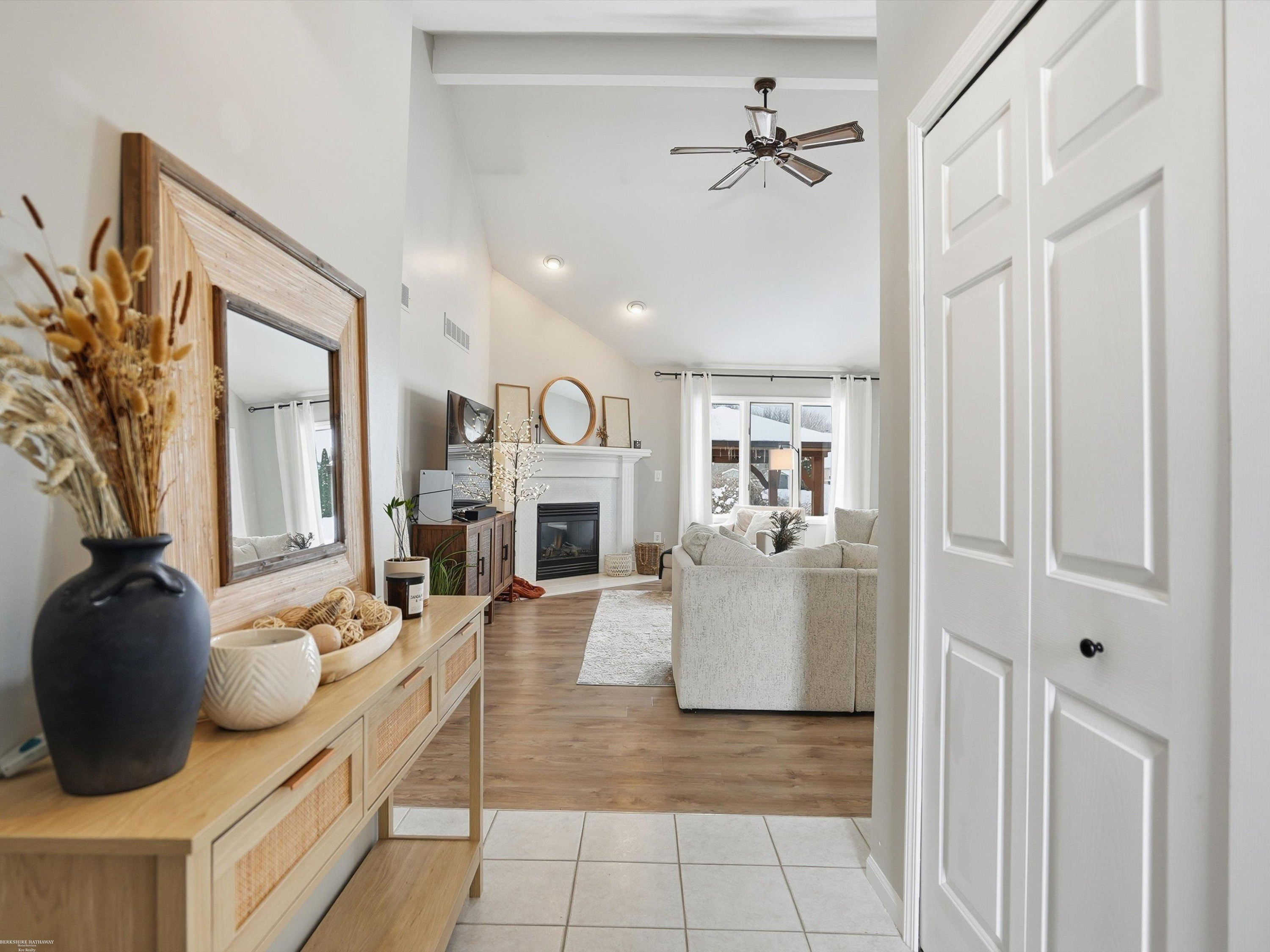 54537 Pine Street, New Baltimore, MI 48047 — Photo 3