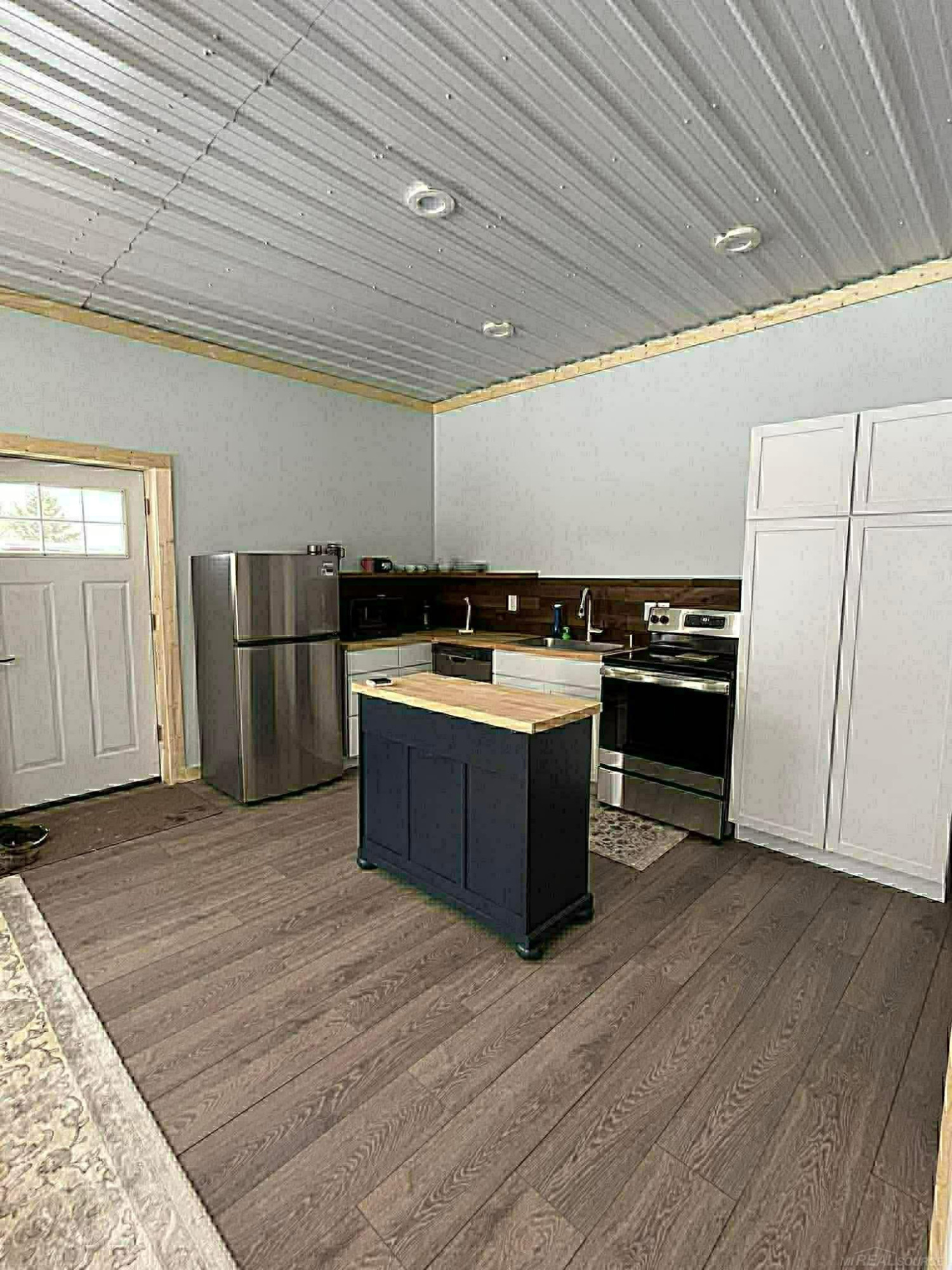 8020 Linden Drive, Almont, MI 48003 — Photo 28