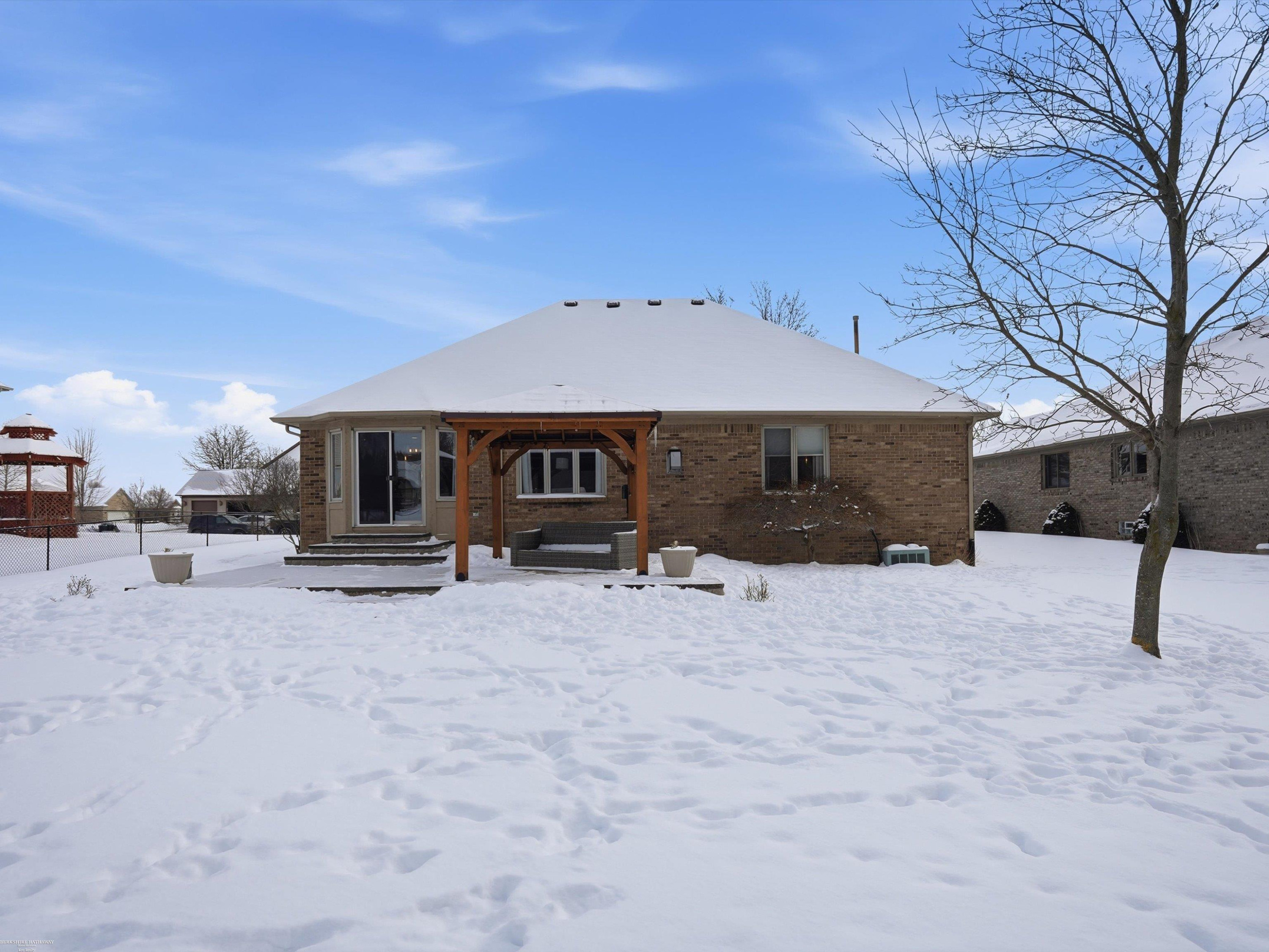 54537 Pine Street, New Baltimore, MI 48047 — Photo 36