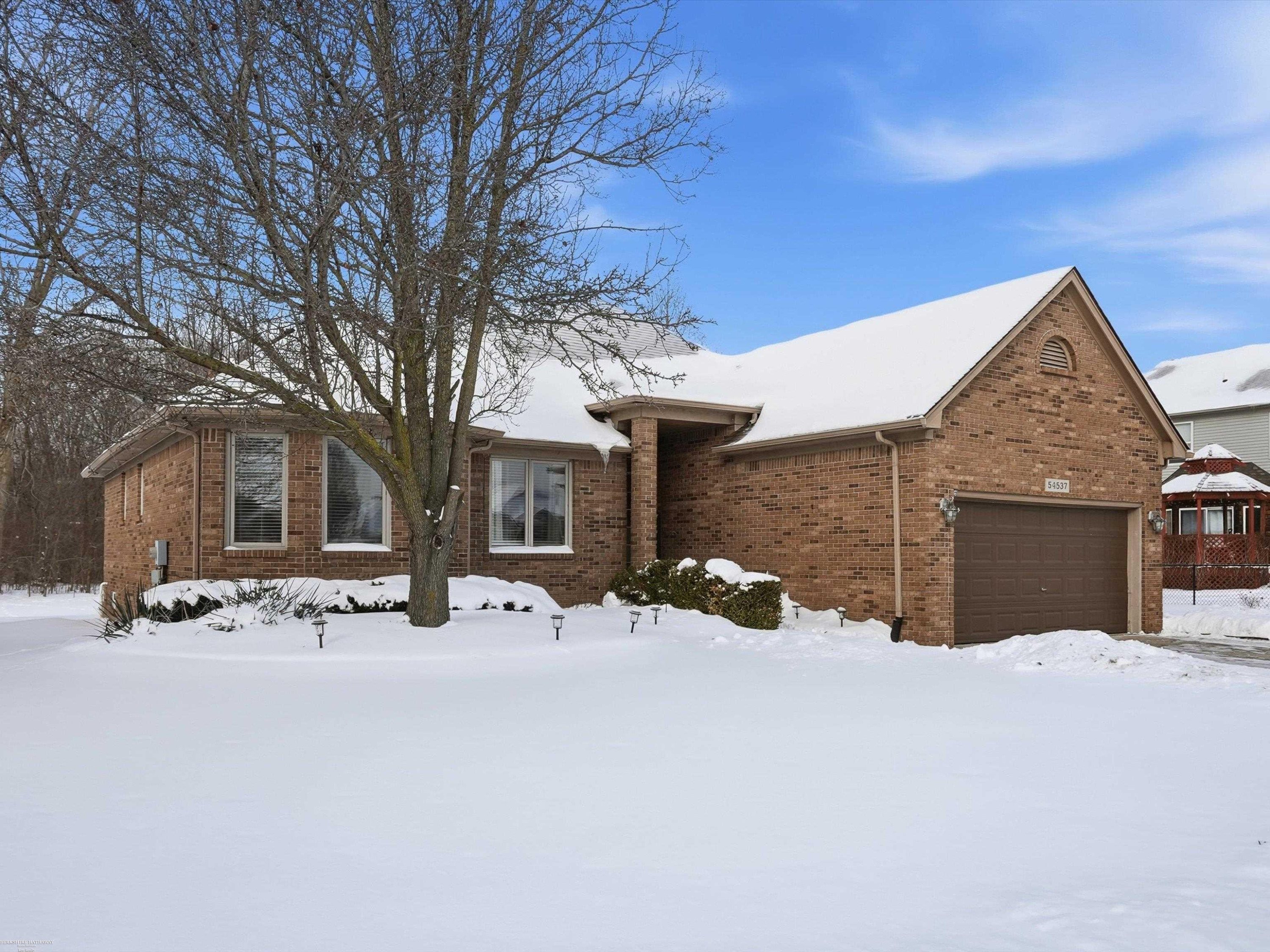 54537 Pine Street, New Baltimore, MI 48047 — Photo 49