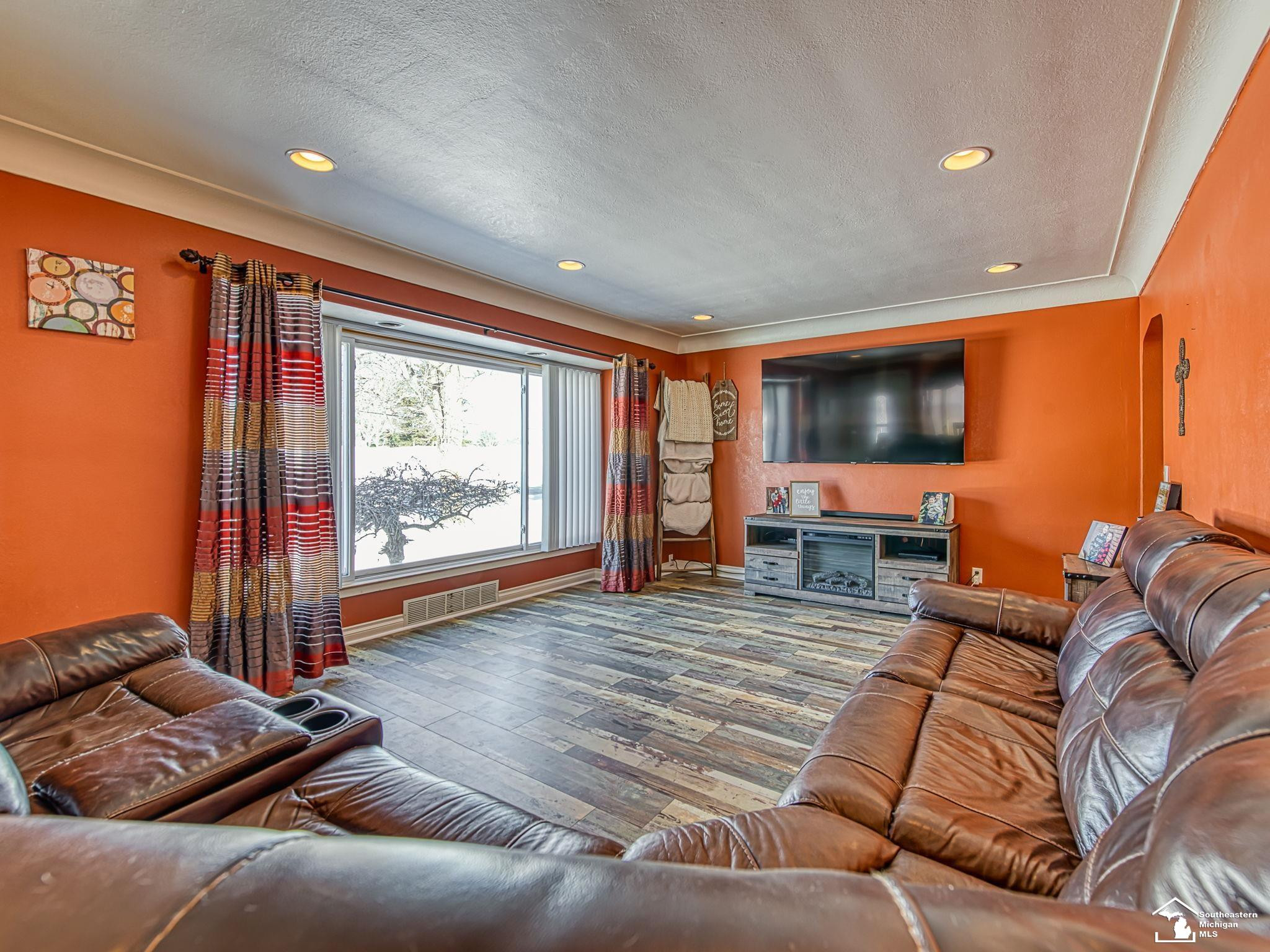 616 Cole Road, Monroe, MI 48162 — Photo 6