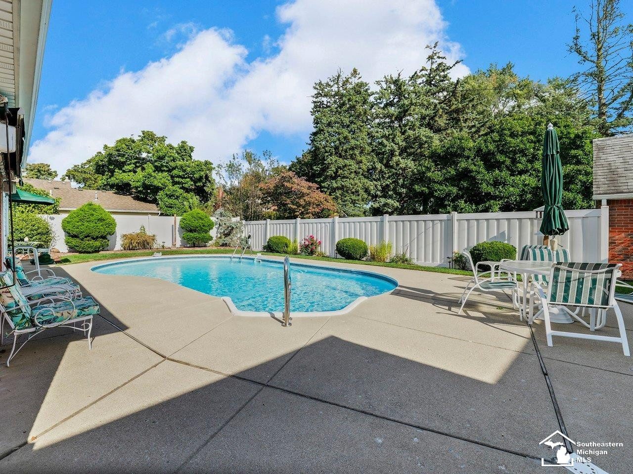 5924 Oakwood Street, Monroe, MI 48161 — Photo 42