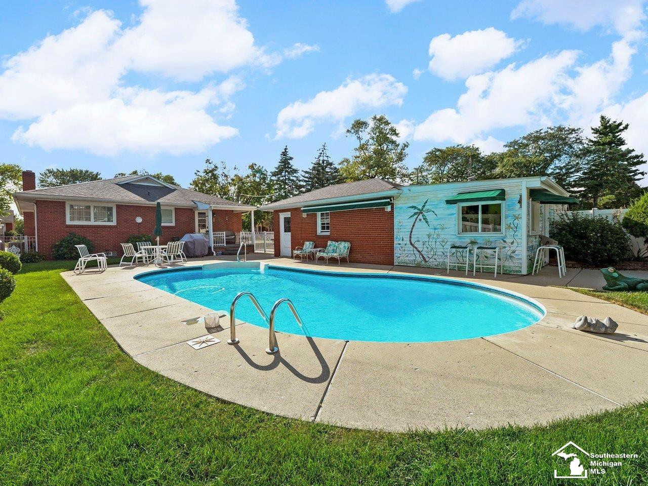 5924 Oakwood Street, Monroe, MI 48161 — Photo 45
