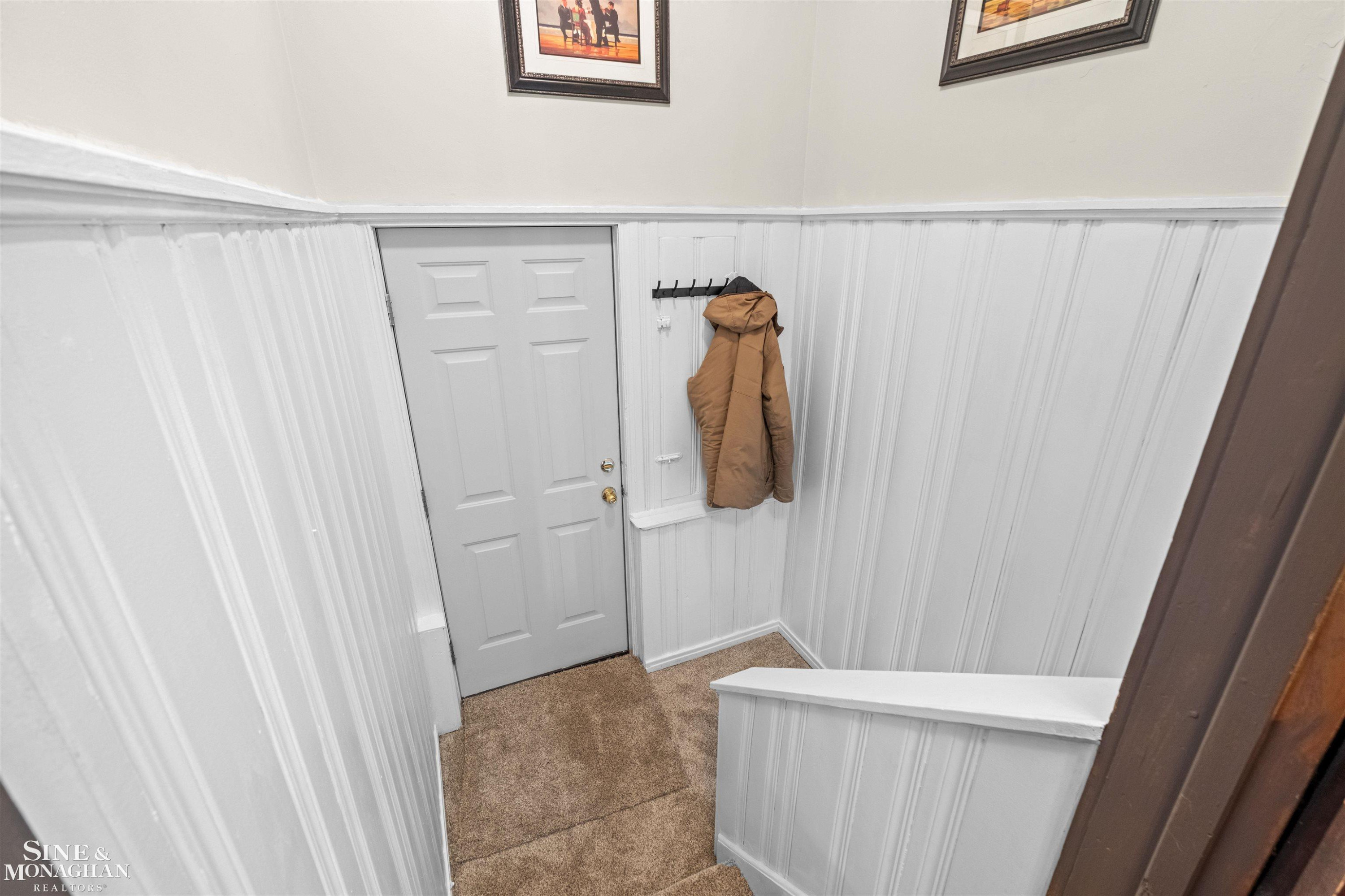 970 Lakepointe Street, Grosse Pointe Park, MI 48230 — Photo 36