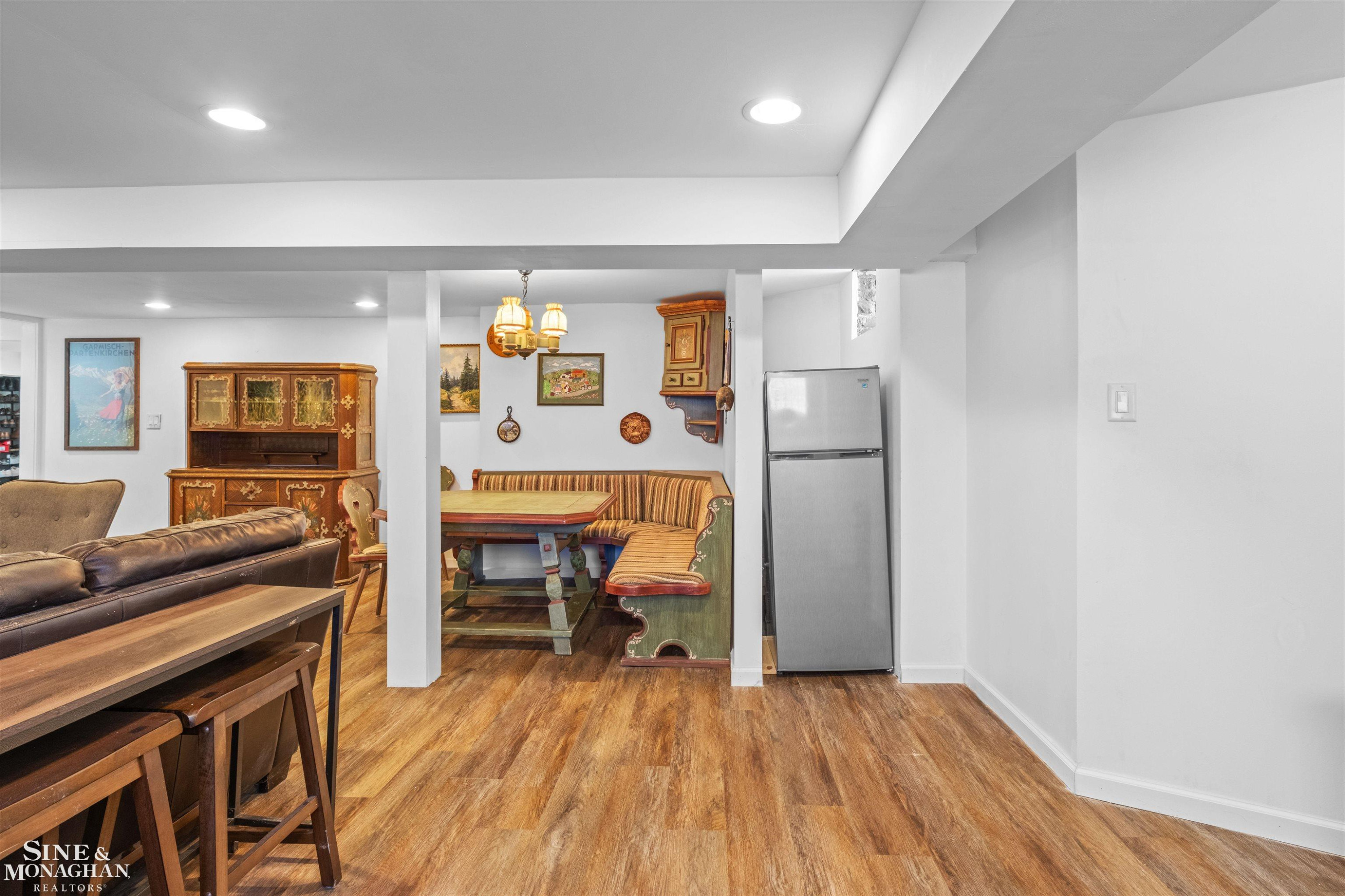 970 Lakepointe Street, Grosse Pointe Park, MI 48230 — Photo 40