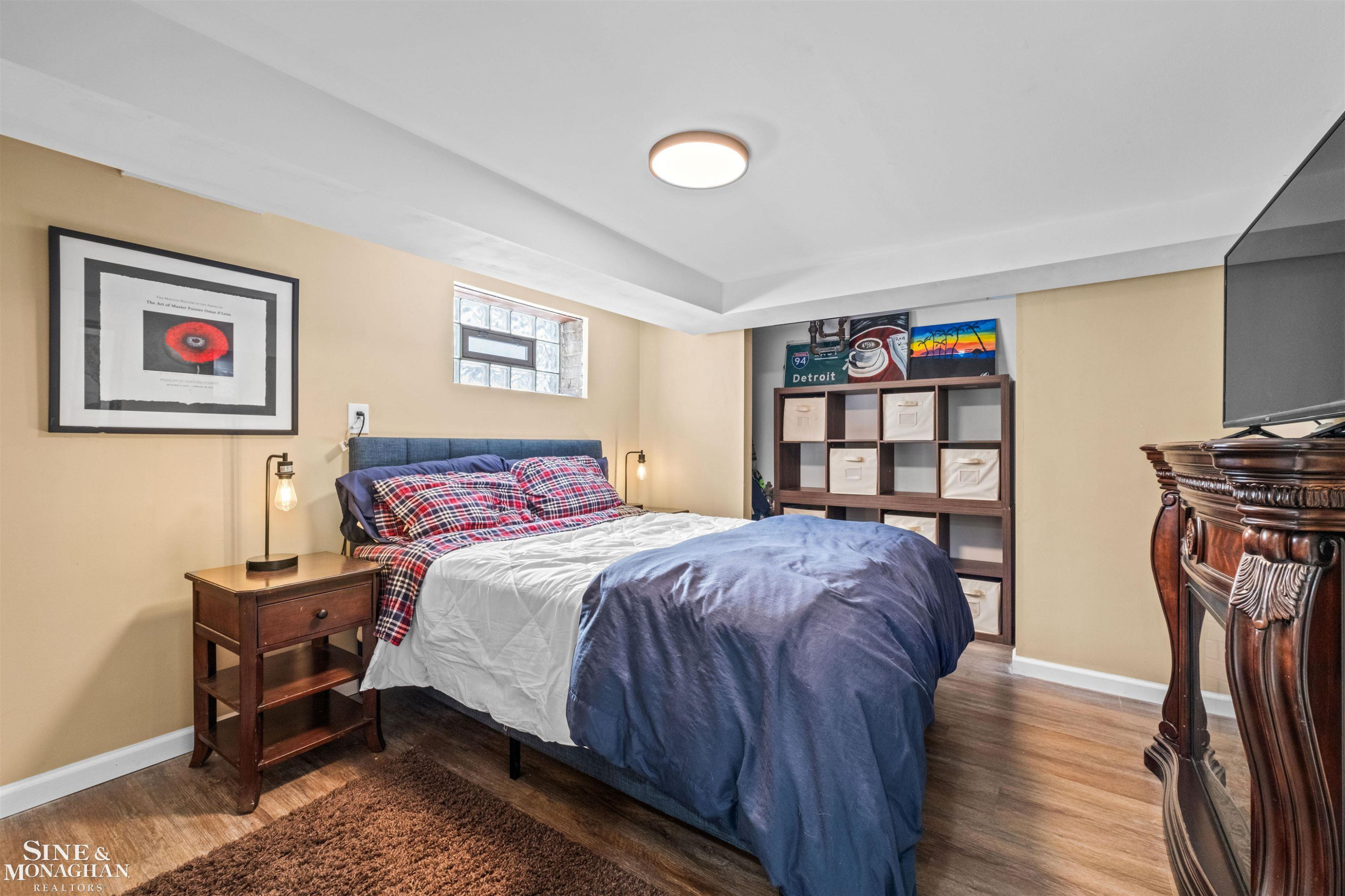 970 Lakepointe Street, Grosse Pointe Park, MI 48230 — Photo 43