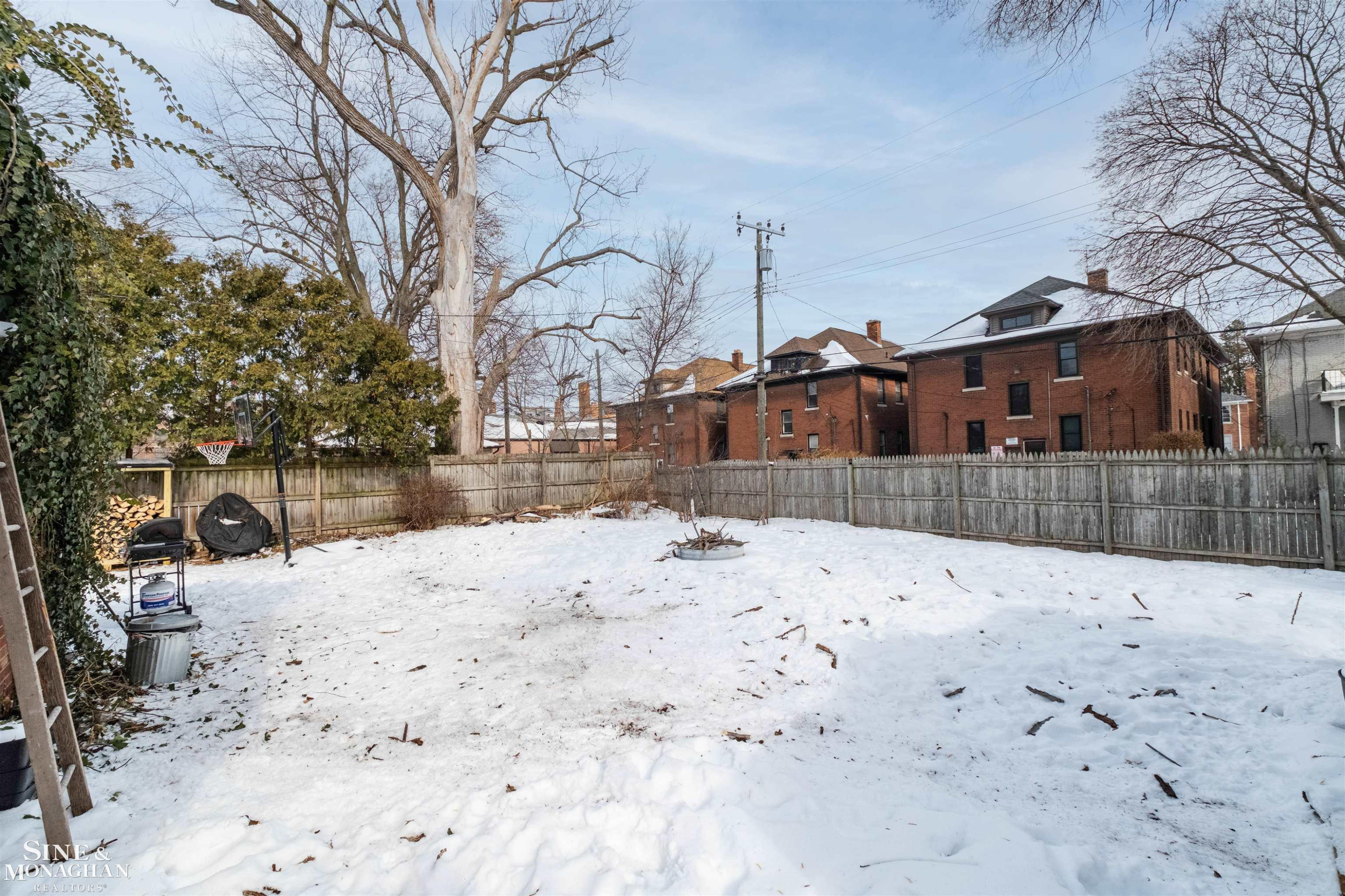 970 Lakepointe Street, Grosse Pointe Park, MI 48230 — Photo 53