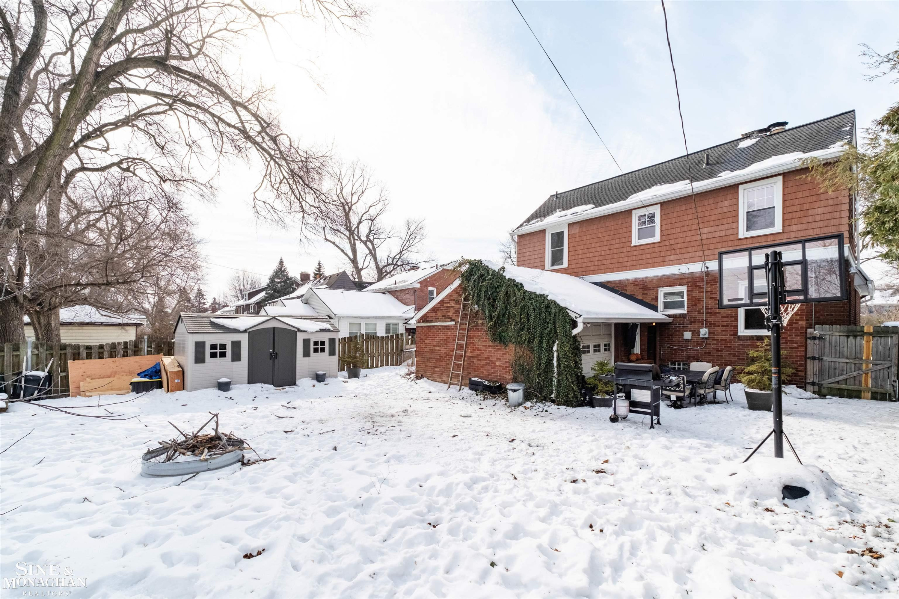 970 Lakepointe Street, Grosse Pointe Park, MI 48230 — Photo 55