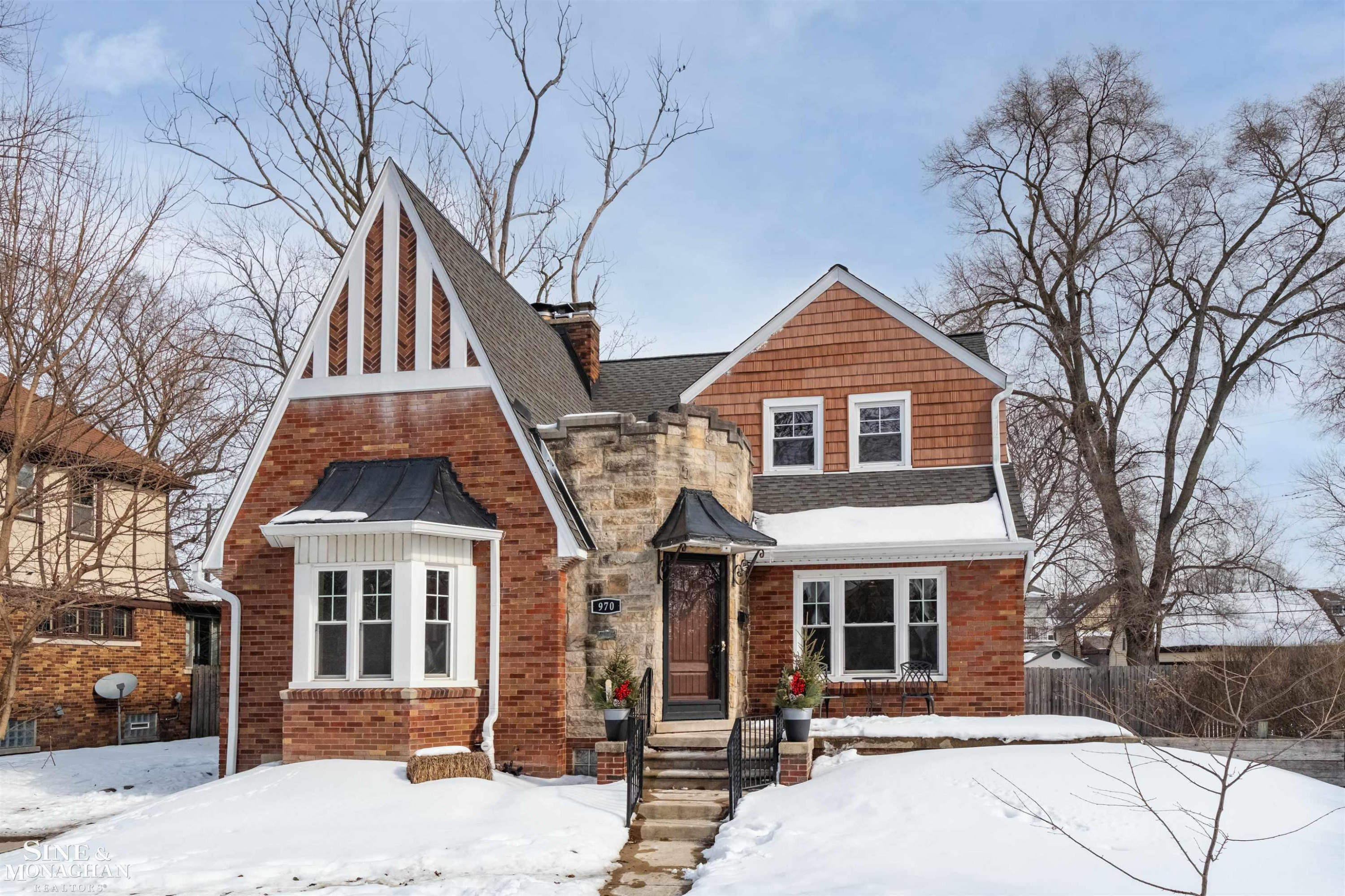 970 Lakepointe Street, Grosse Pointe Park, MI 48230 — Photo 58