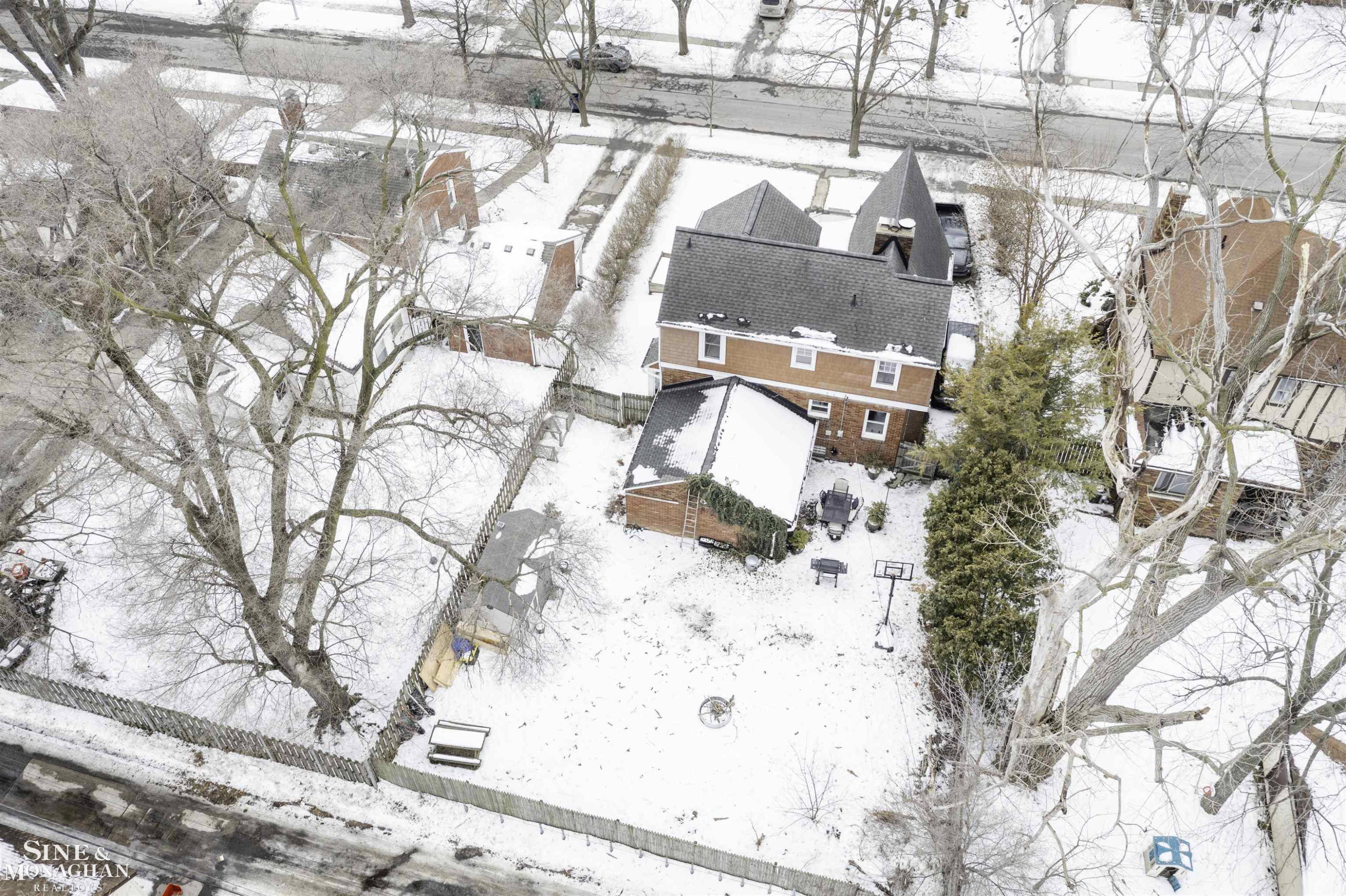970 Lakepointe Street, Grosse Pointe Park, MI 48230 — Photo 60