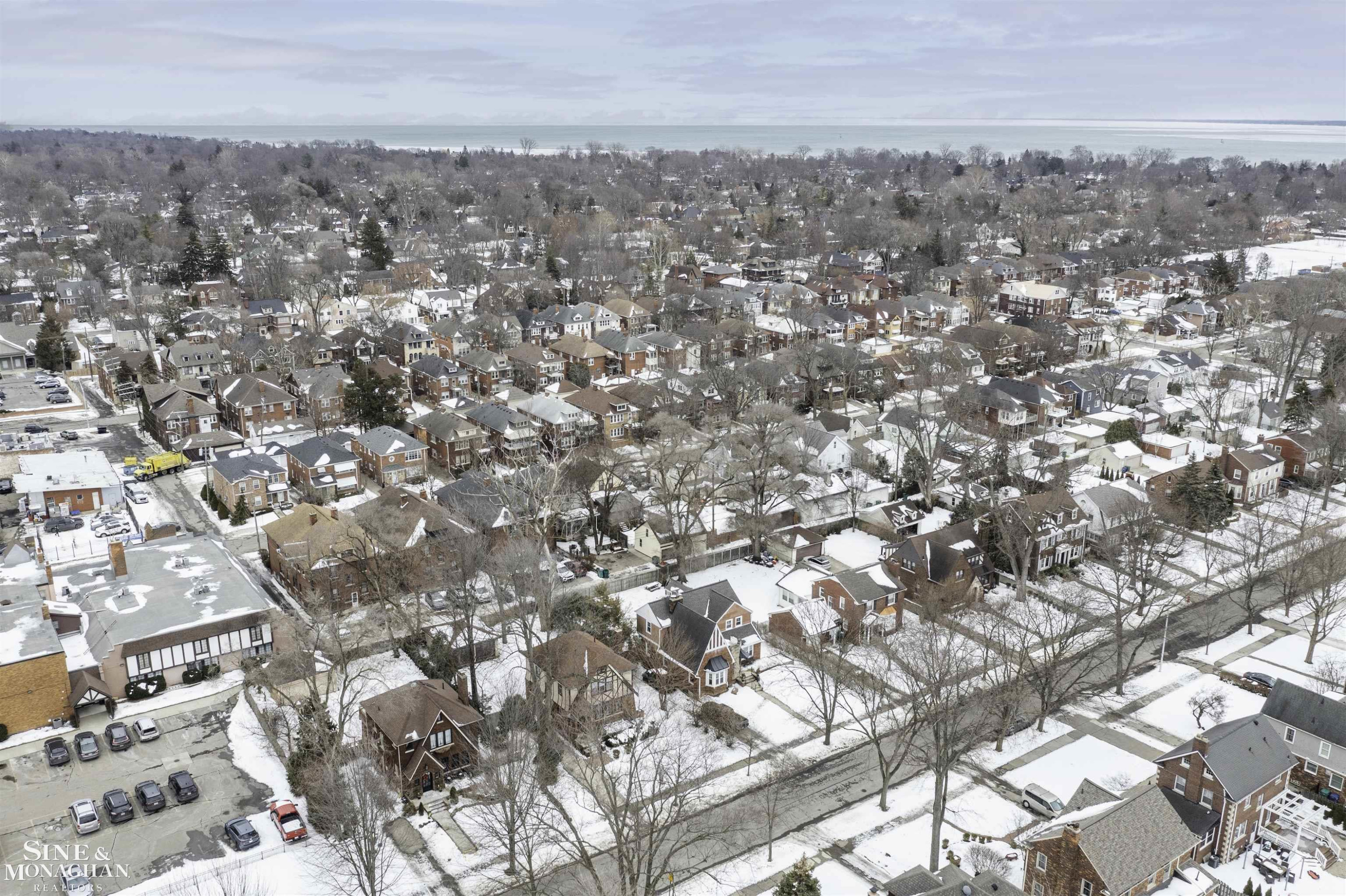 970 Lakepointe Street, Grosse Pointe Park, MI 48230 — Photo 61