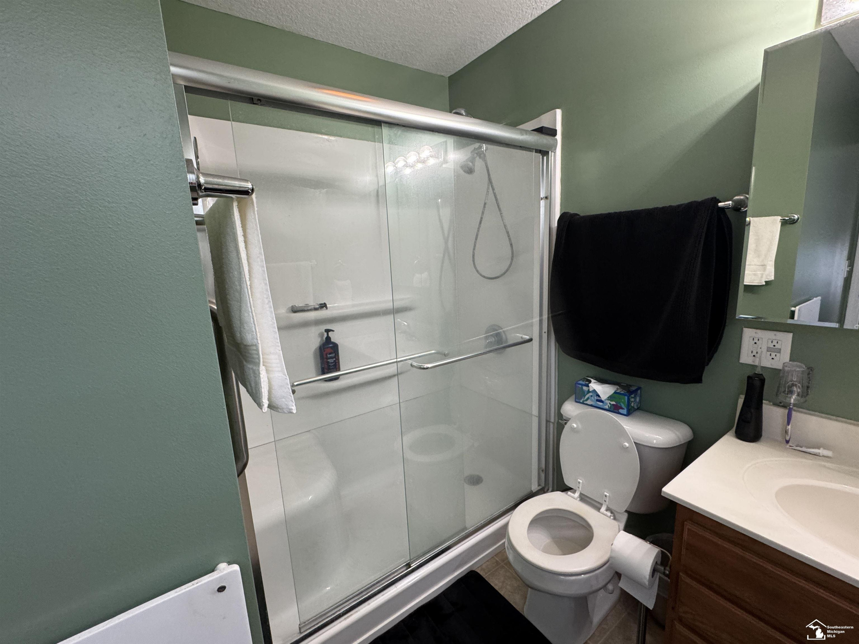 1826 Oak Leaf Drive, Adrian, MI 49221 — Photo 17