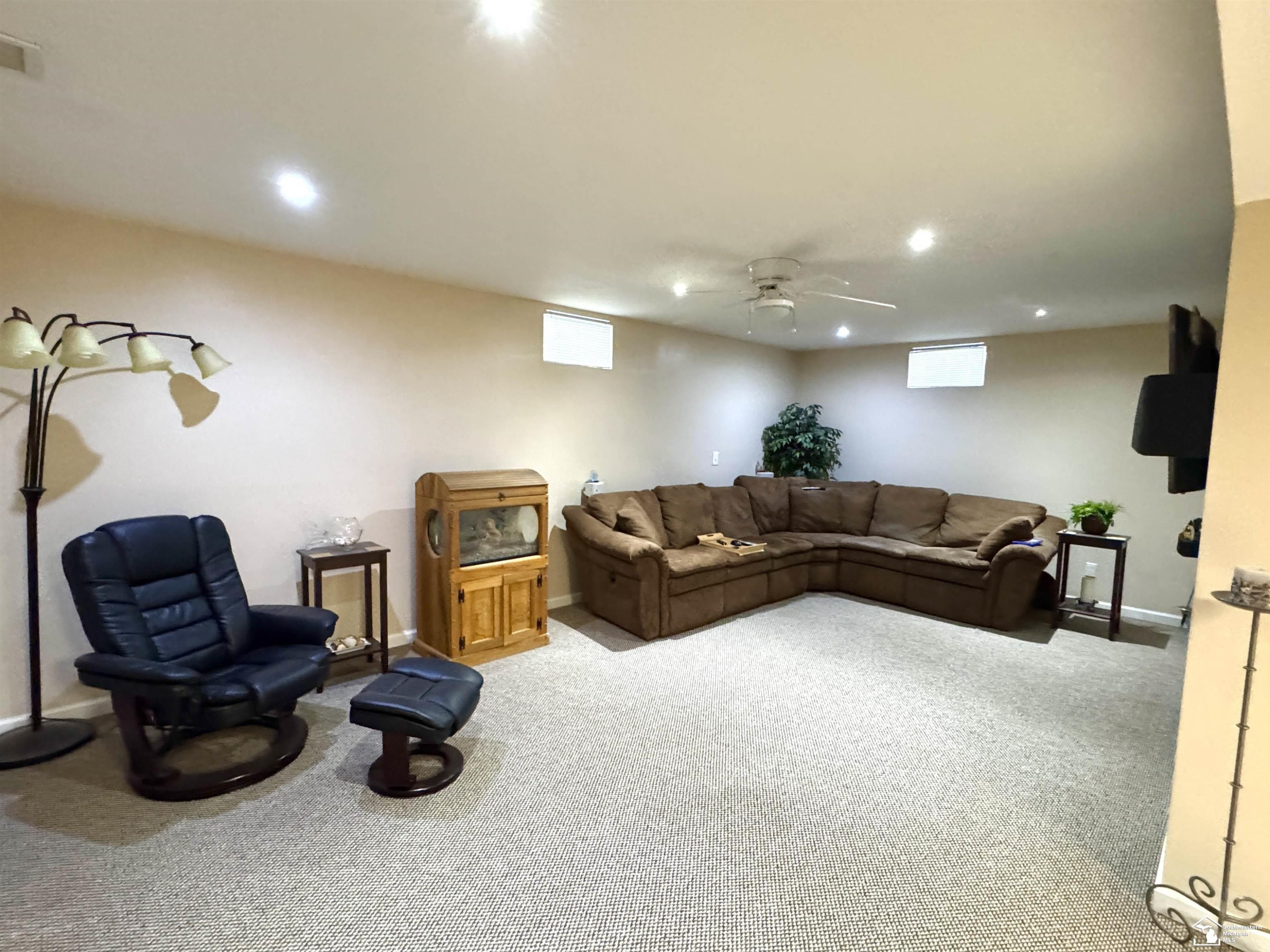 1826 Oak Leaf Drive, Adrian, MI 49221 — Photo 21