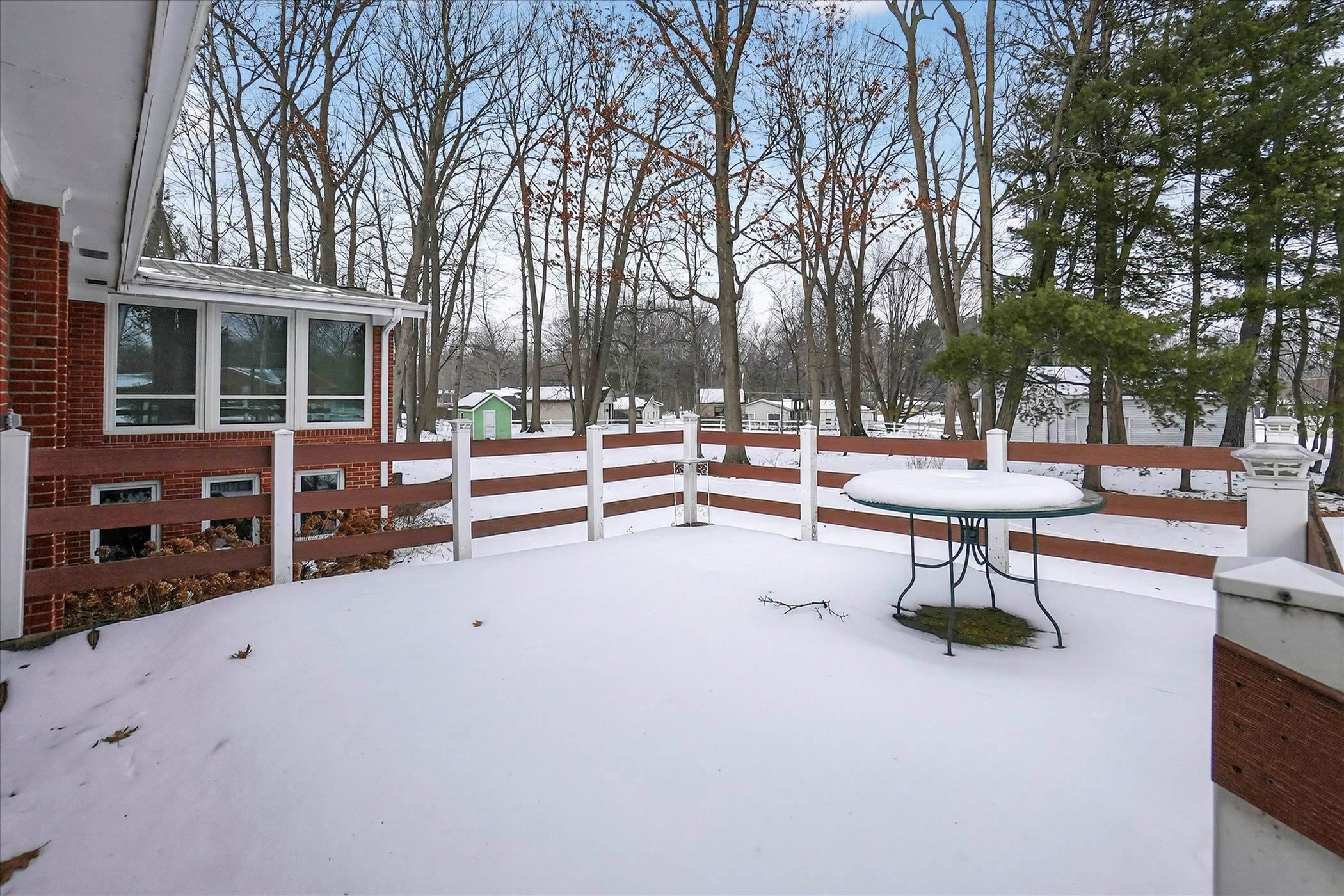 410 W Maple Street, Saint Charles, MI 48655 — Photo 43