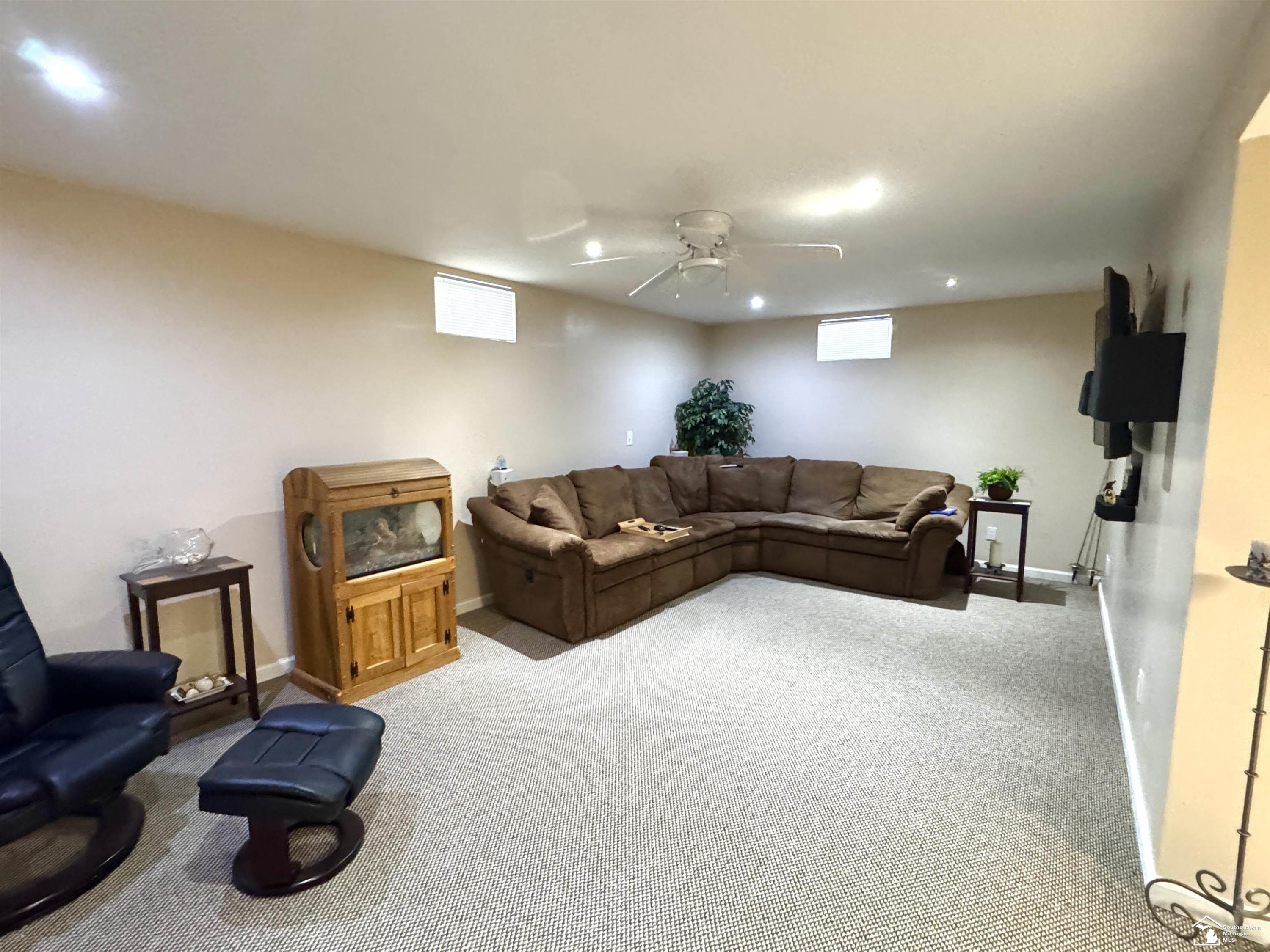 1826 Oak Leaf Drive, Adrian, MI 49221 — Photo 25