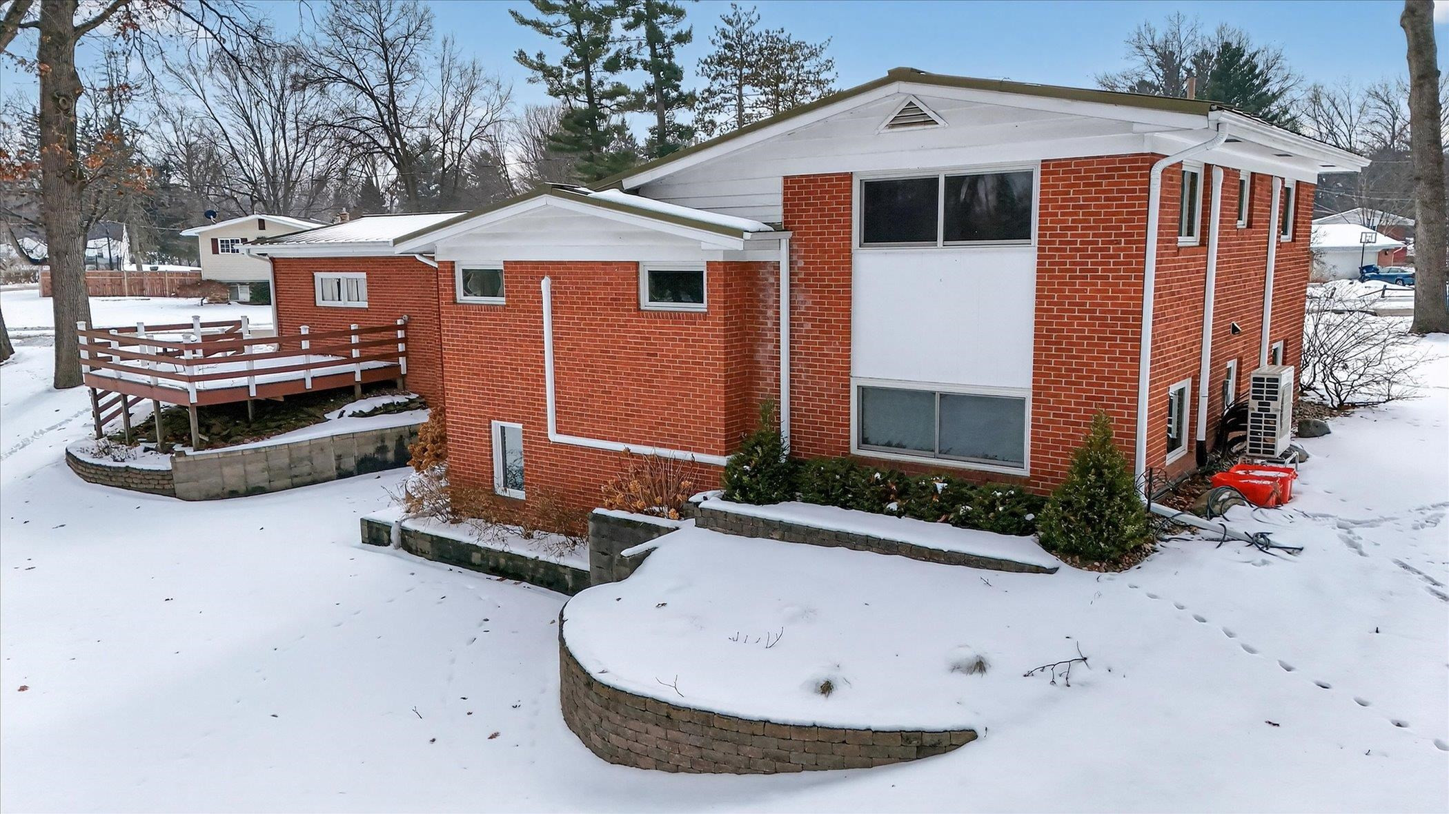 410 W Maple Street, Saint Charles, MI 48655 — Photo 54