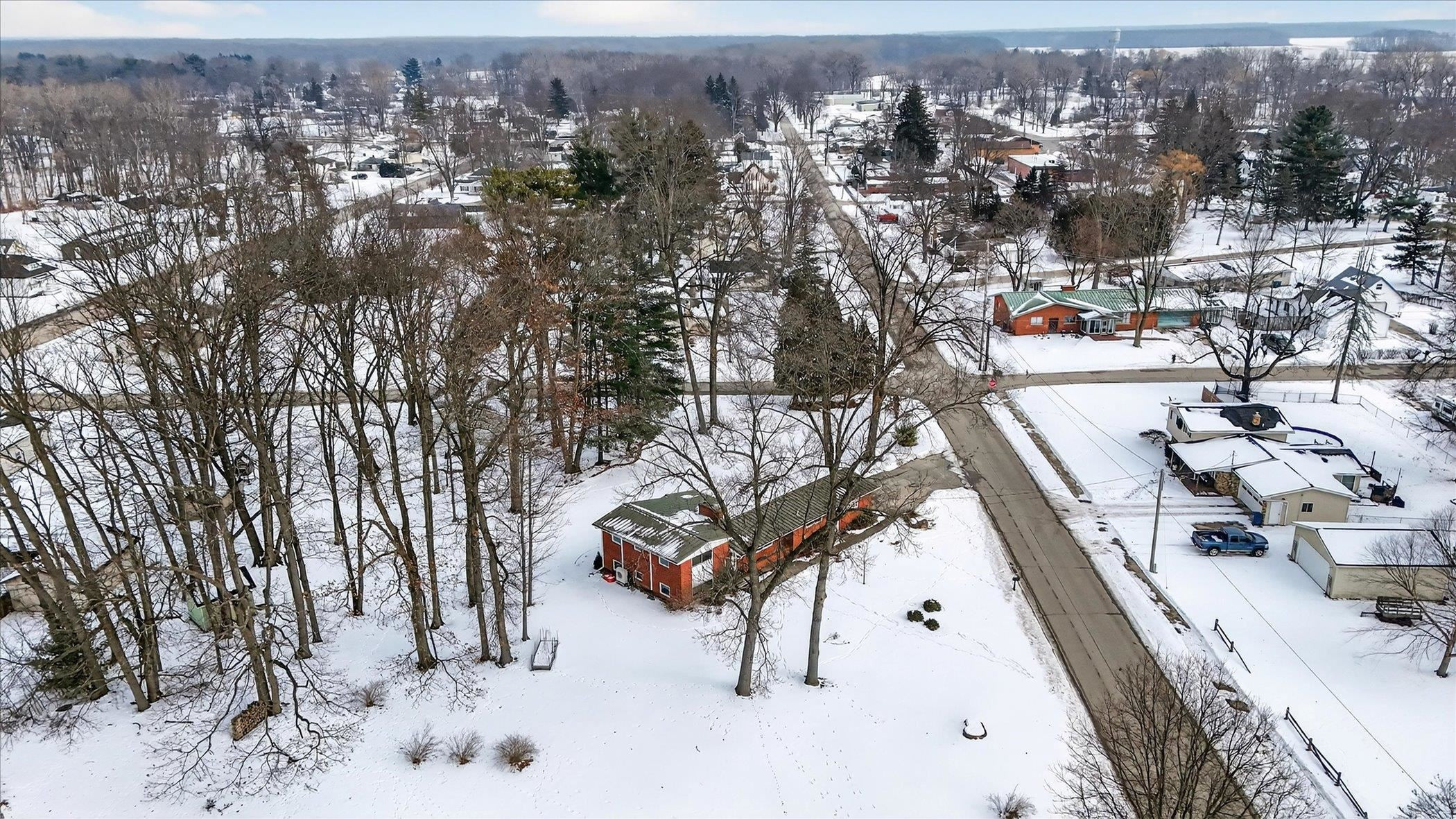 410 W Maple Street, Saint Charles, MI 48655 — Photo 59
