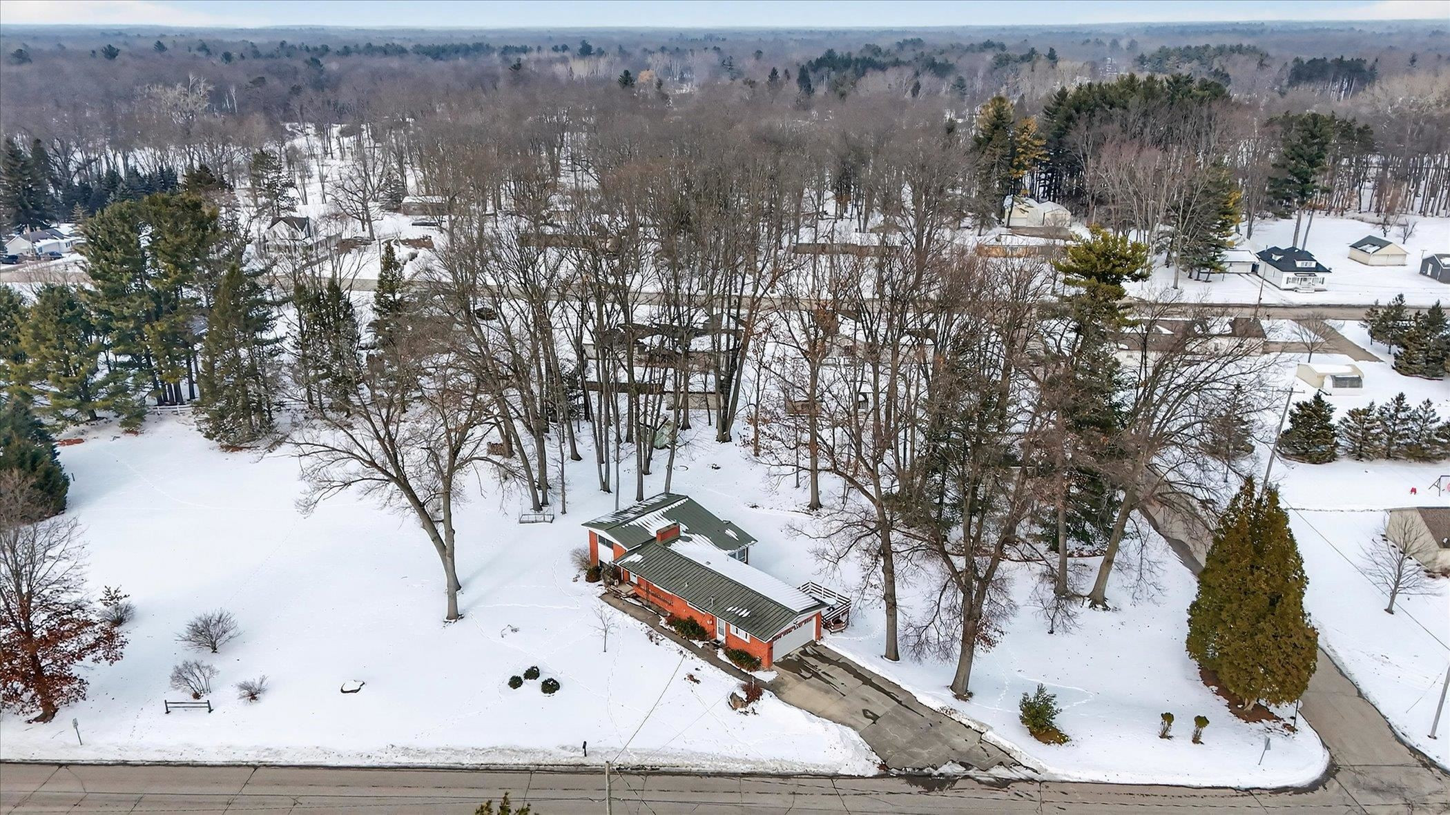 410 W Maple Street, Saint Charles, MI 48655 — Photo 60