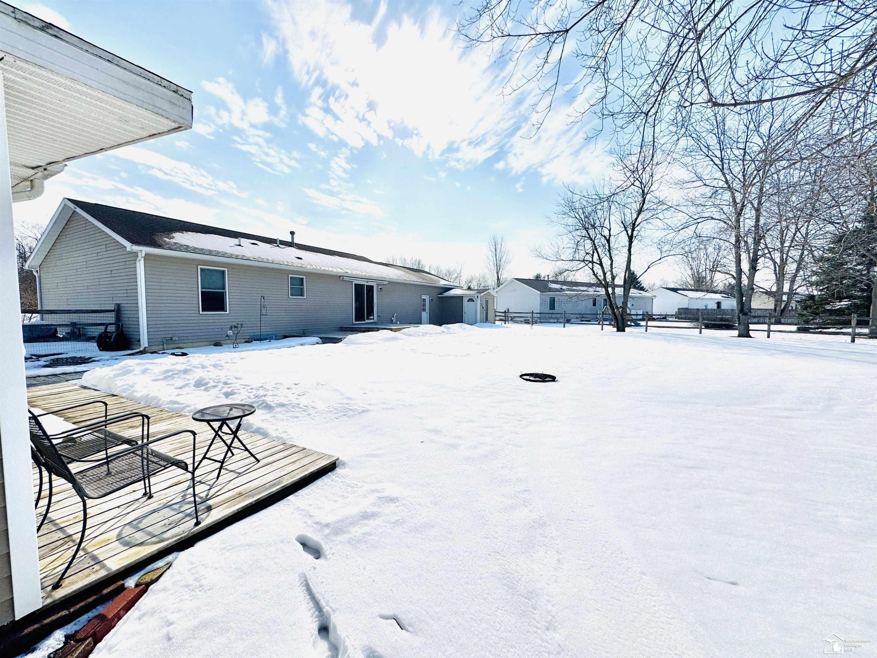 1826 Oak Leaf Drive, Adrian, MI 49221 — Photo 36