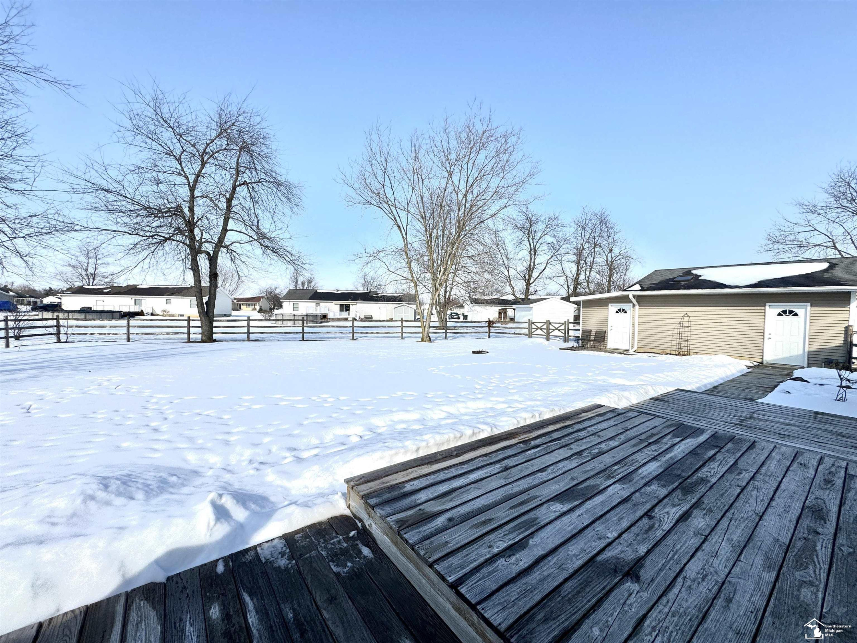 1826 Oak Leaf Drive, Adrian, MI 49221 — Photo 40