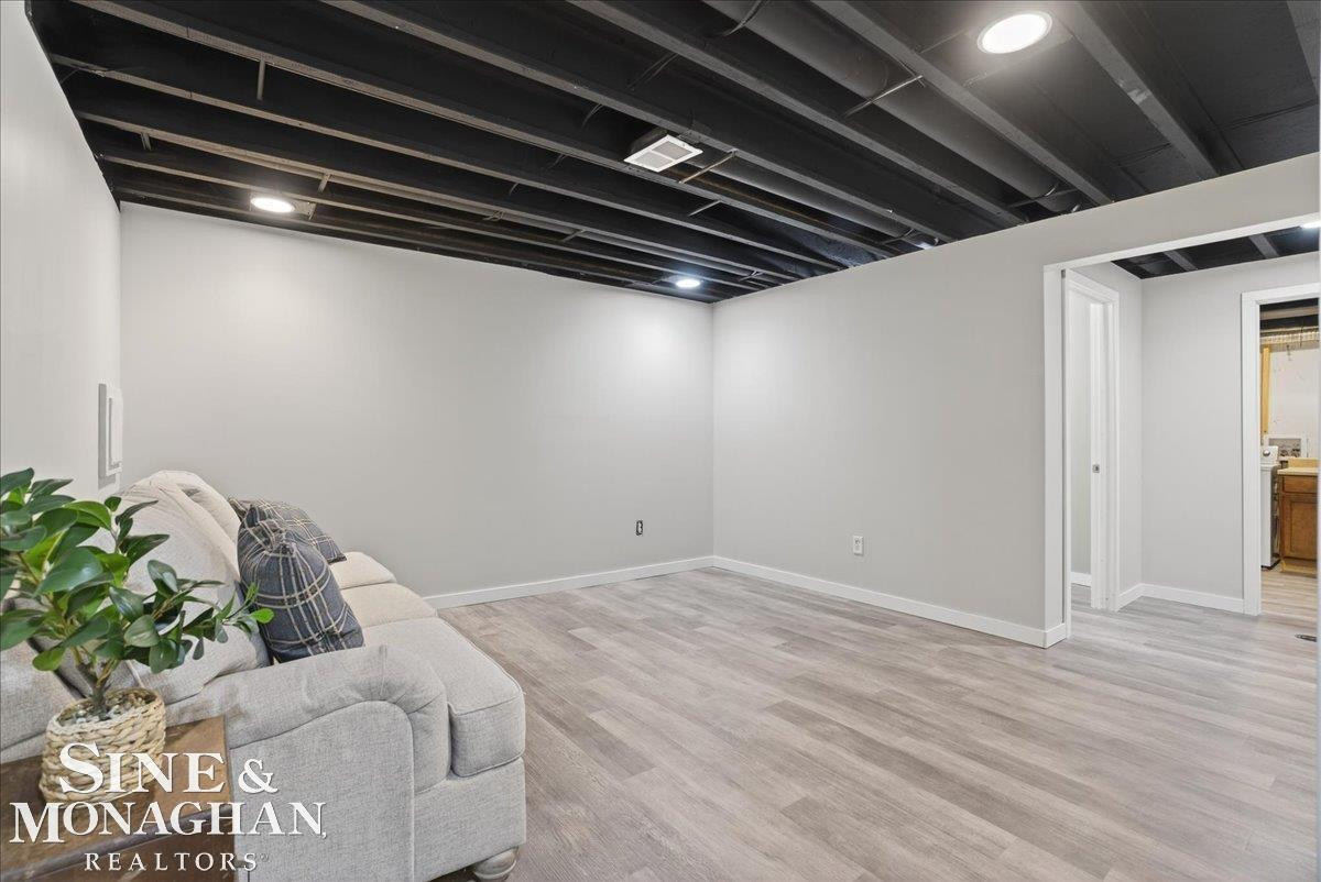 2075 Pauls Court, Marysville, MI 48040 — Photo 16