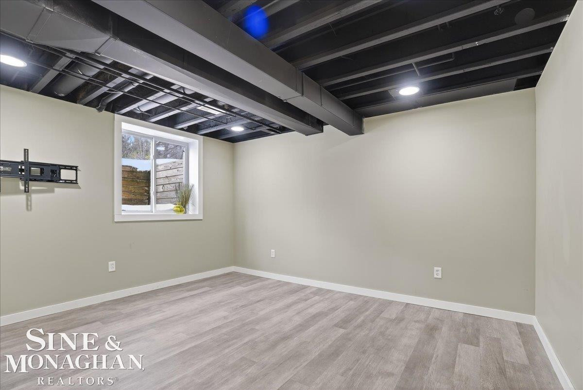 2075 Pauls Court, Marysville, MI 48040 — Photo 19