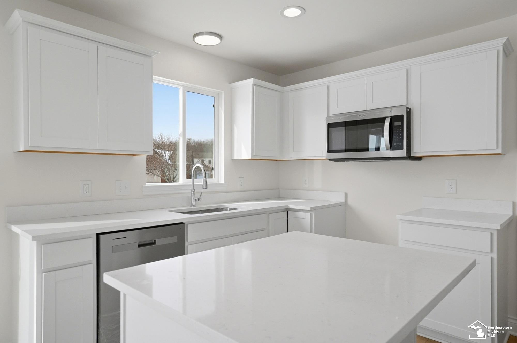 4150 Swan Ridge Lane, Newport, MI 48166 — Photo 13