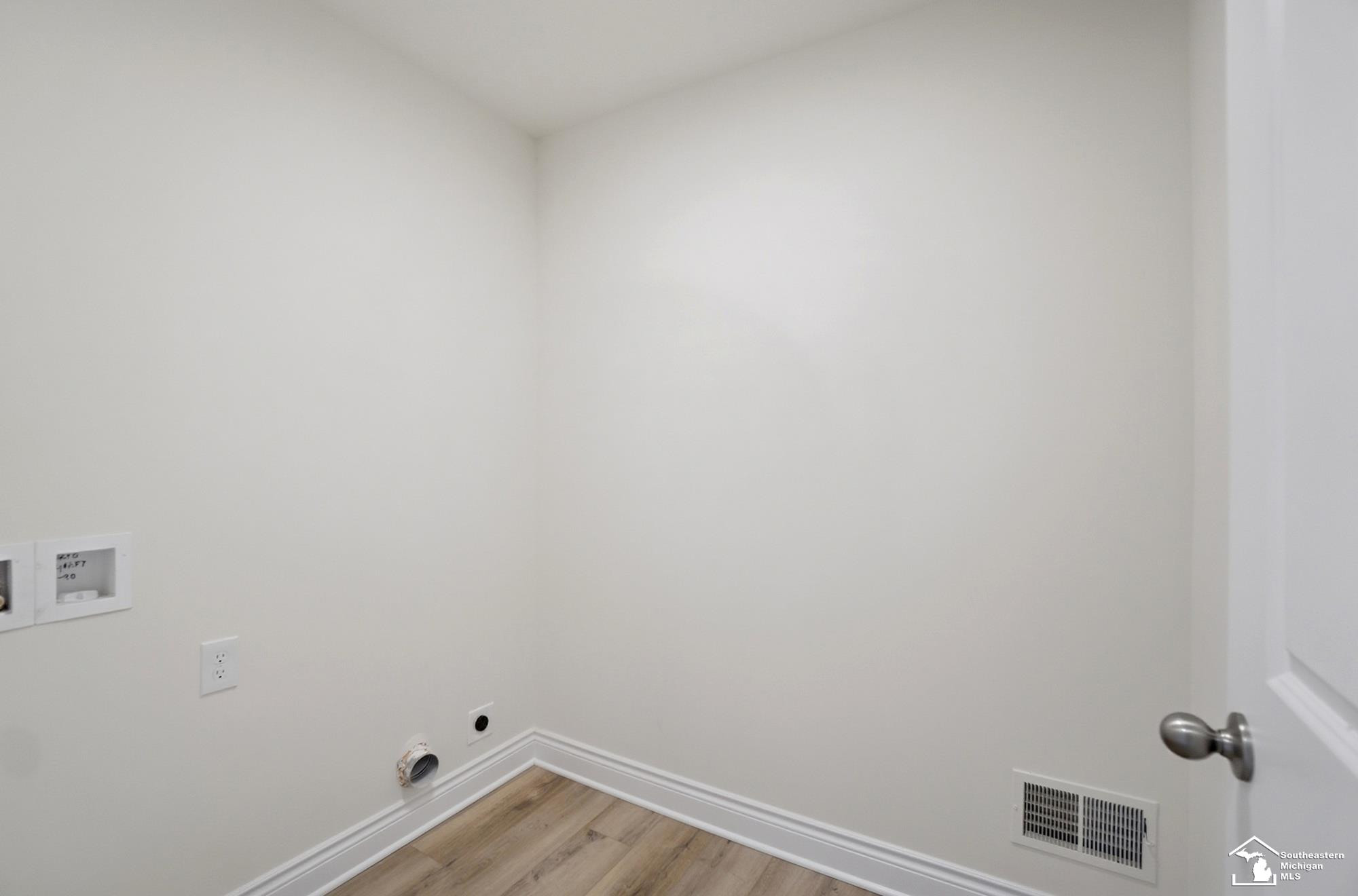 4150 Swan Ridge Lane, Newport, MI 48166 — Photo 33