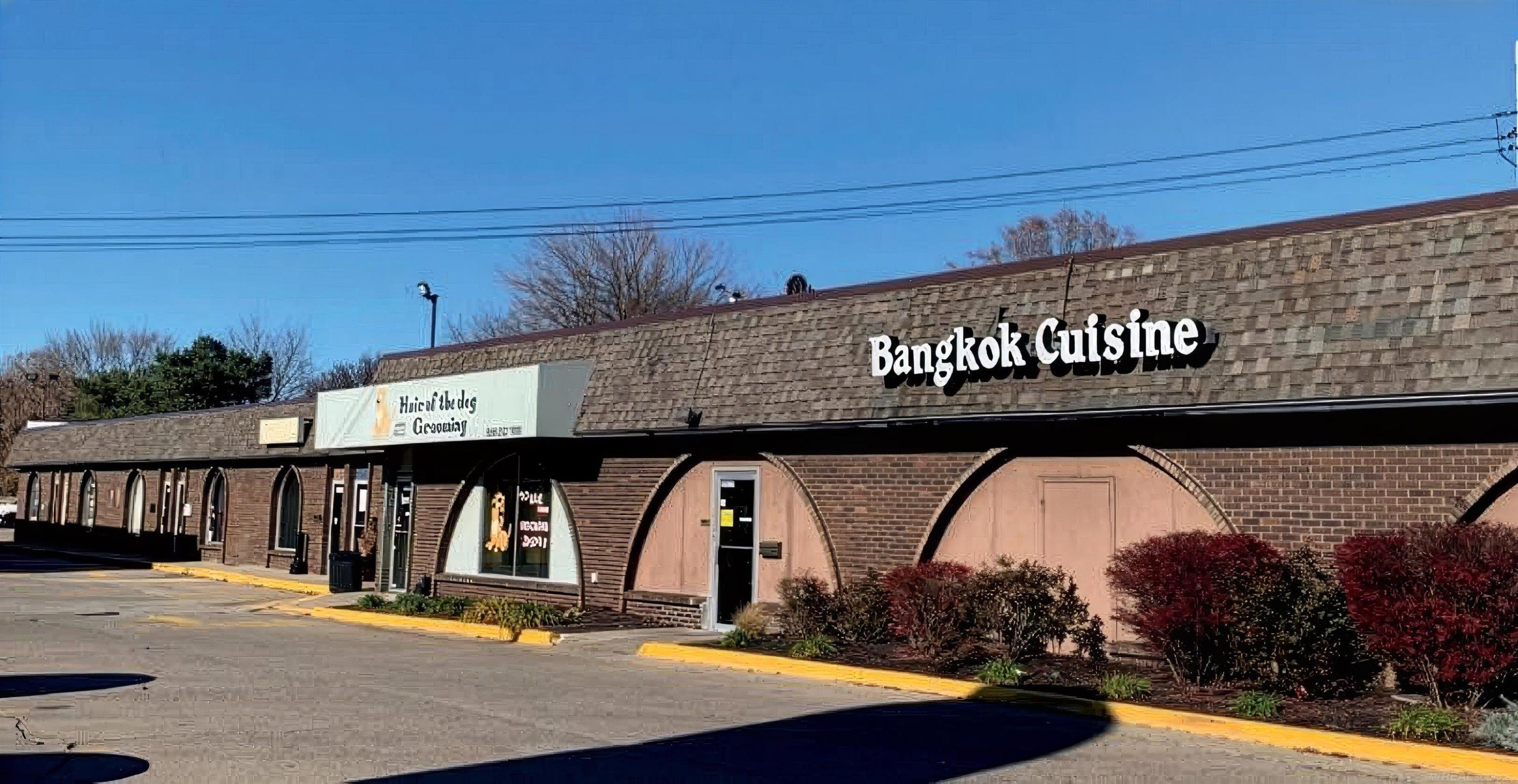 25215-25217 Gratiot Avenue, Roseville, MI, 48066