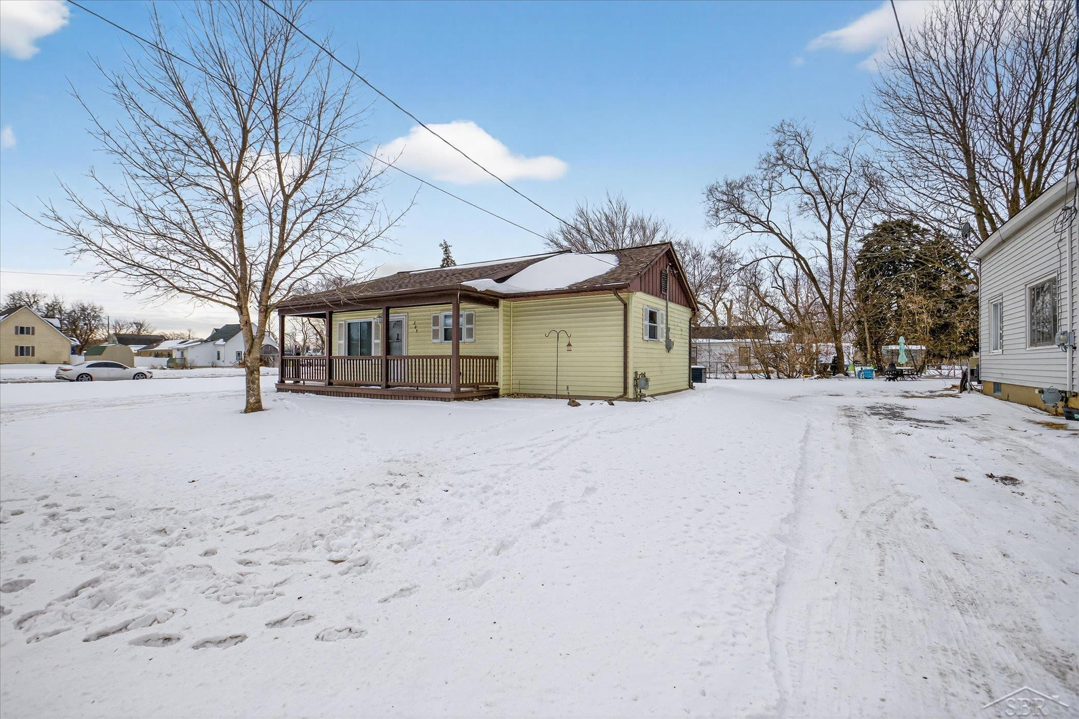 203 Park Avenue, Auburn, MI 48611 — Photo 4