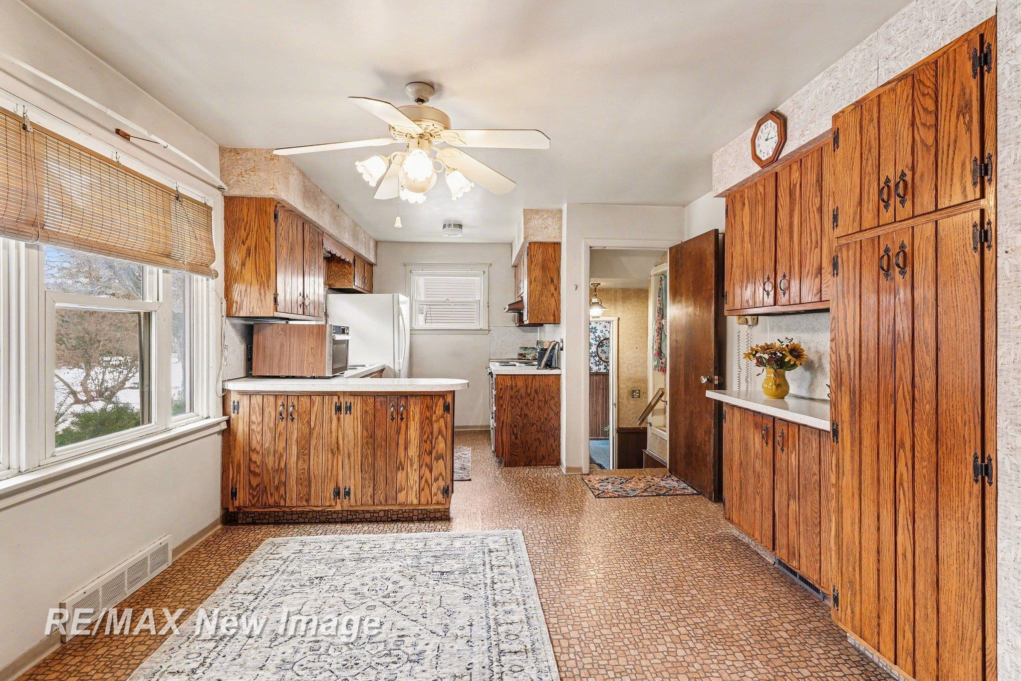 540 S Hemlock Road, Hemlock, MI 48626 — Photo 7