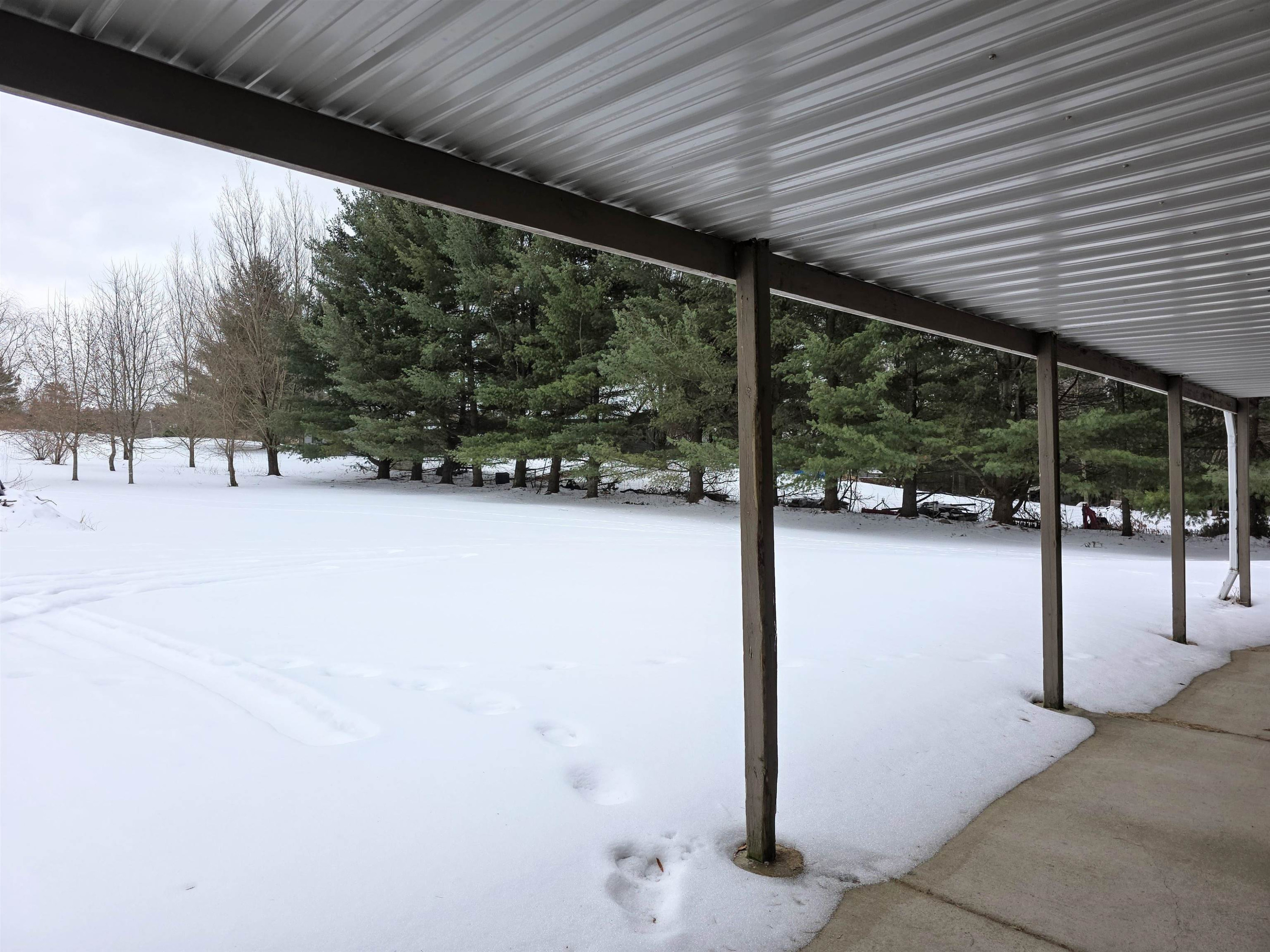 6189 Willits Road, Fostoria, MI 48435 — Photo 21
