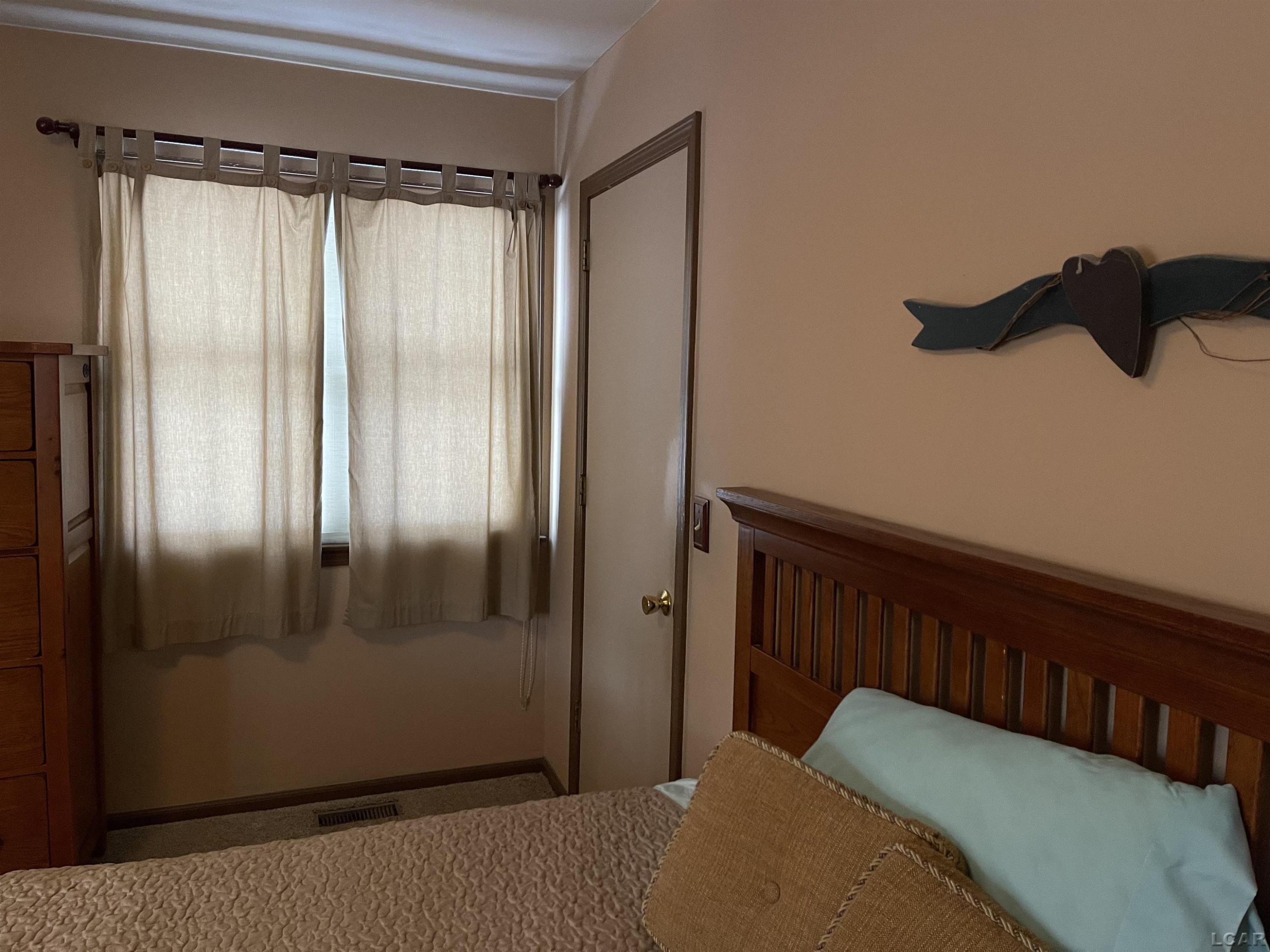 404 Mills Road, Saline, MI 48176 — Photo 7