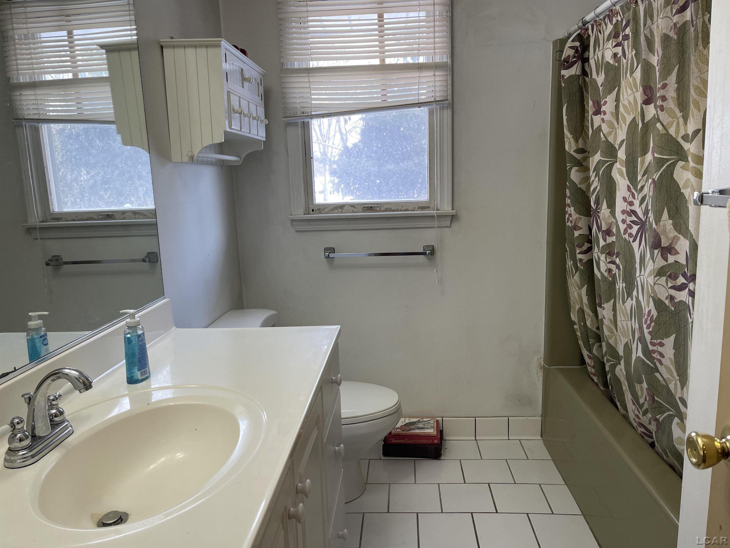 404 Mills Road, Saline, MI 48176 — Photo 12