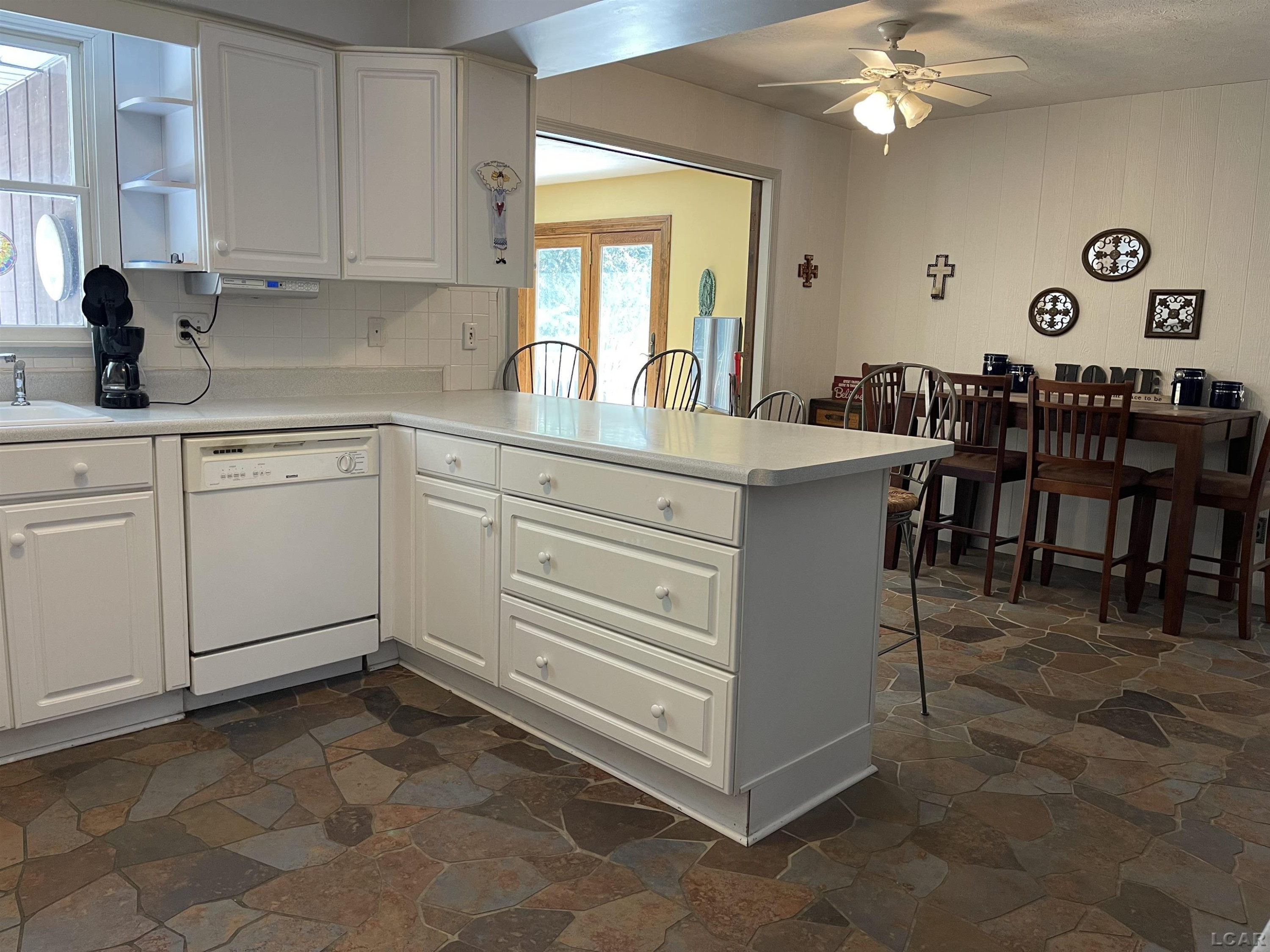 404 Mills Road, Saline, MI 48176 — Photo 37