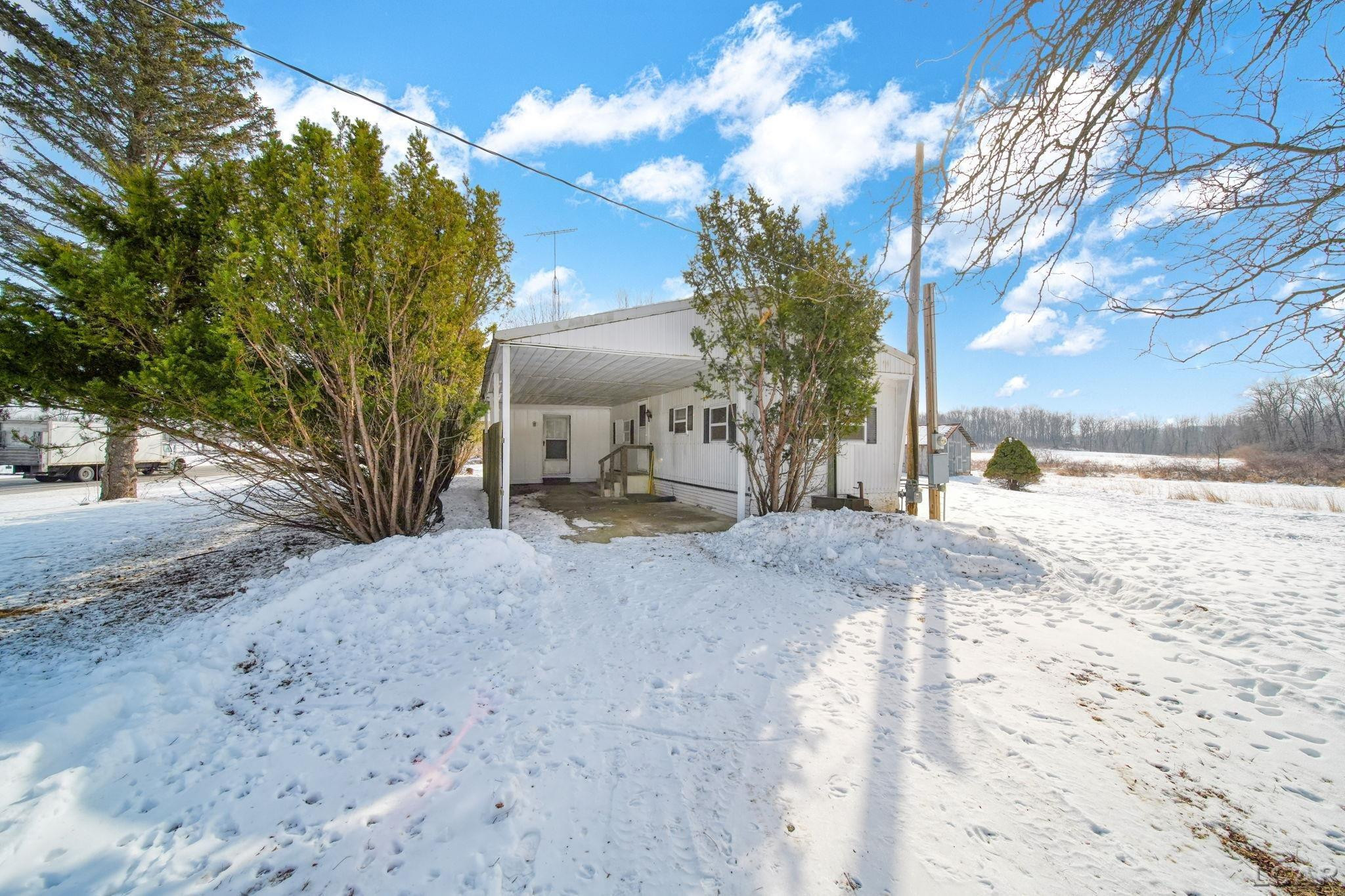 12677 US-223 Highway, Manitou Beach, MI 49253 — Photo 3