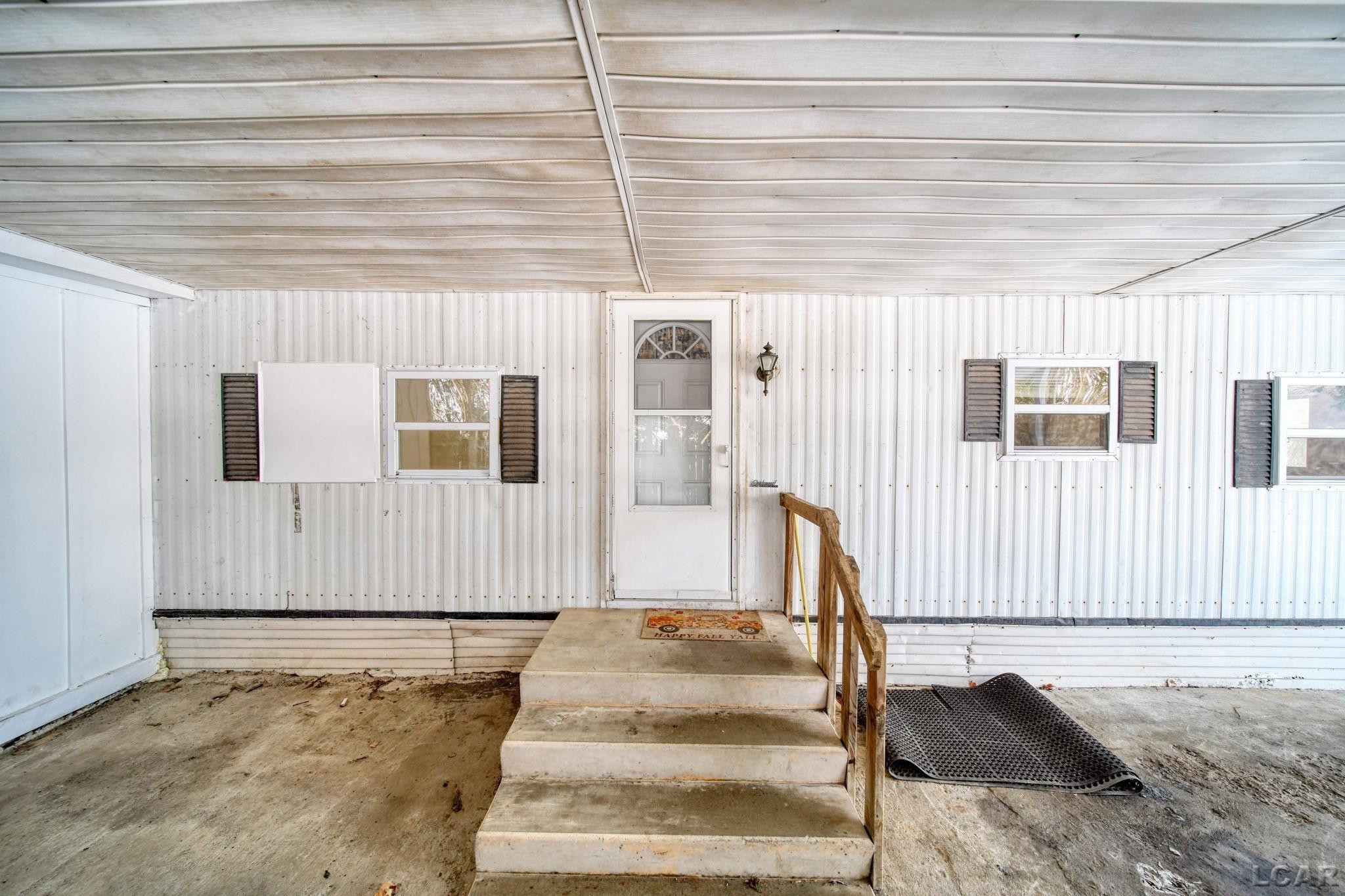 12677 US-223 Highway, Manitou Beach, MI 49253 — Photo 5