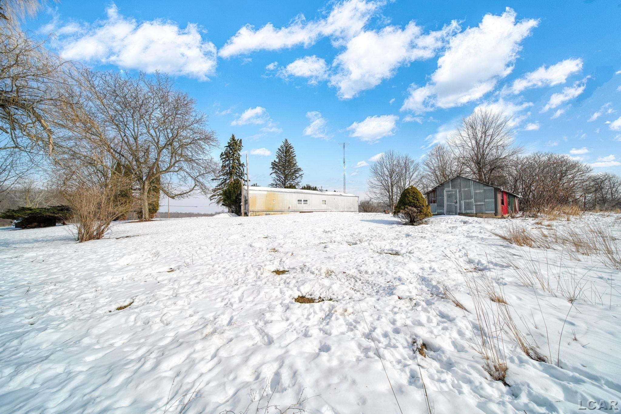 12677 US-223 Highway, Manitou Beach, MI 49253 — Photo 22
