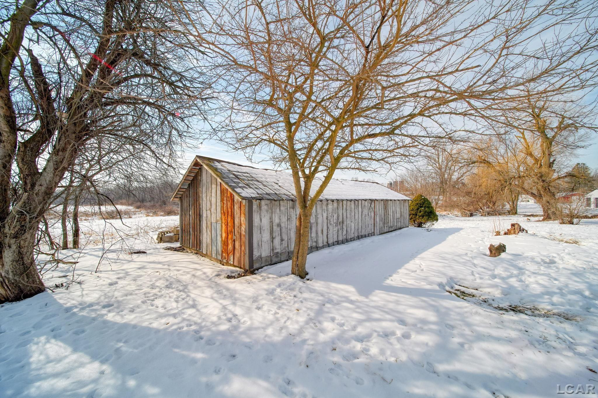 12677 US-223 Highway, Manitou Beach, MI 49253 — Photo 24