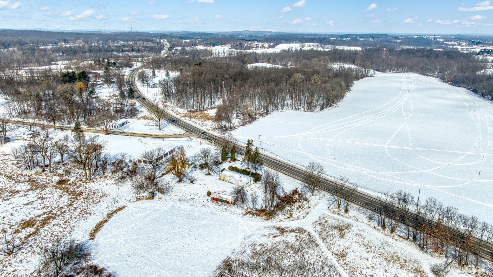 12677 US-223 Highway, Manitou Beach, MI 49253 — Photo 35
