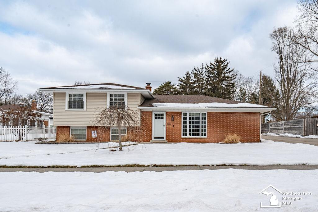 3714 Ridgedale Lane, Lambertville, MI 48144 — front exterior