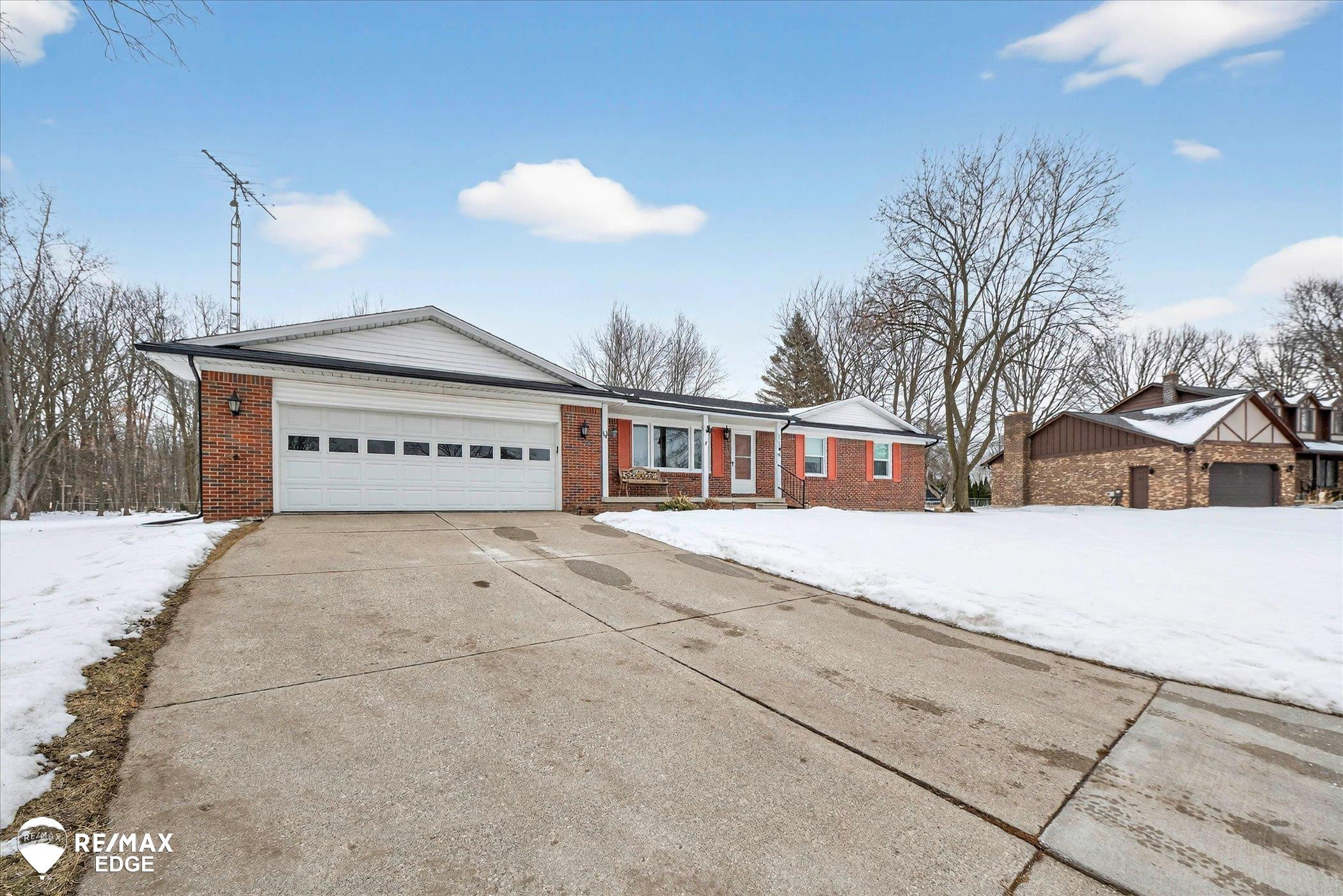 2246 Old Hickory Boulevard, Davison, MI 48423 — Photo 2