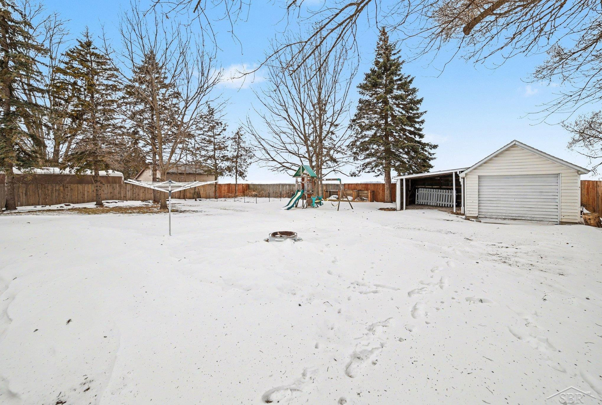 710 W North Union Road, Auburn, MI 48611 — Photo 3