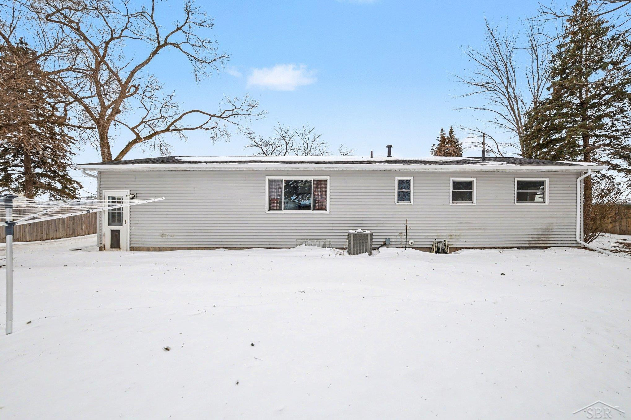710 W North Union Road, Auburn, MI 48611 — Photo 15