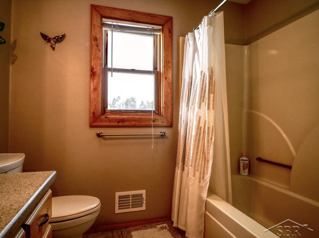 8073 Nichols Road, Flushing, MI 48433 — Photo 6