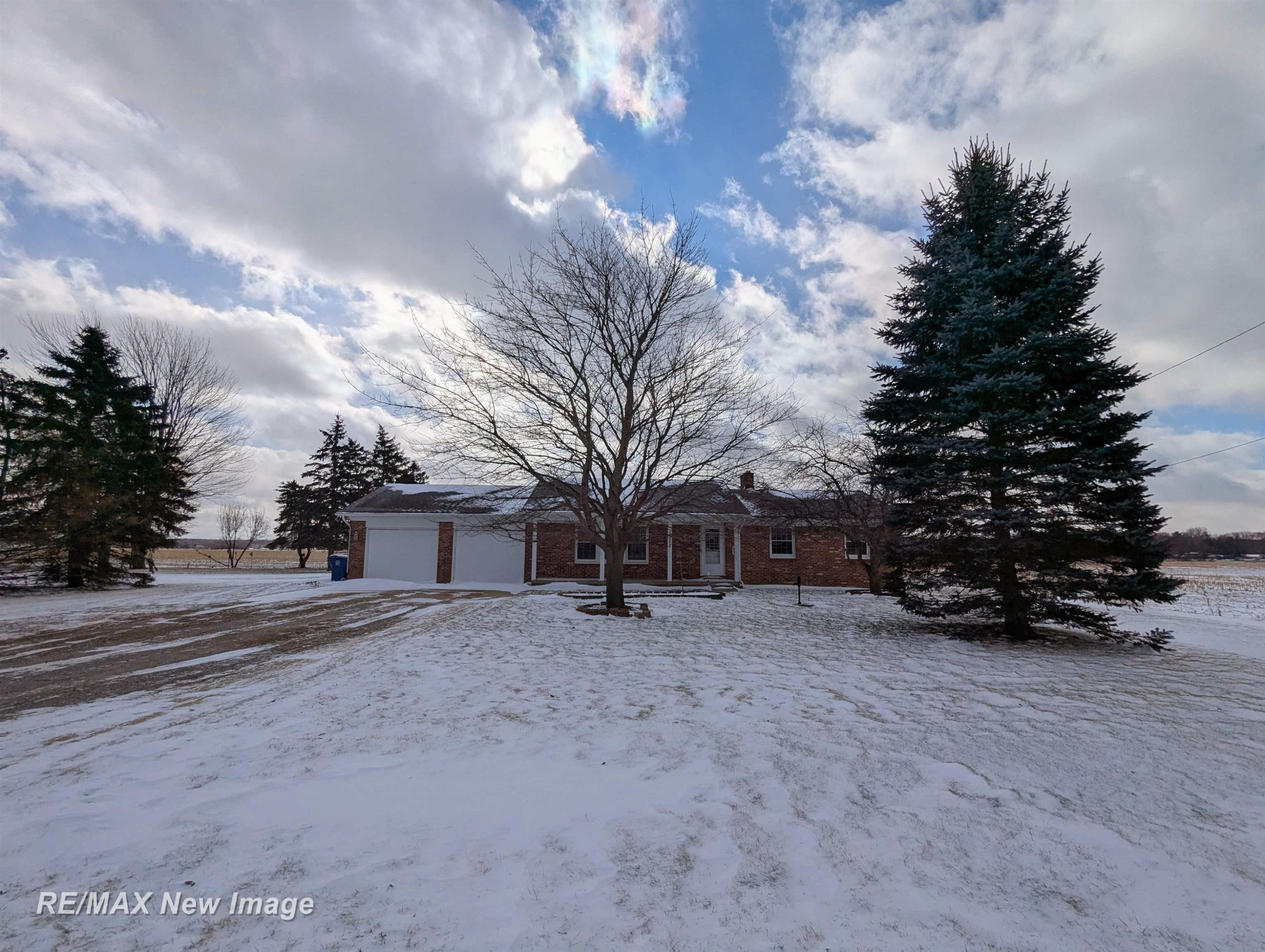 5502 King Road, Bridgeport, MI 48722 — Photo 16